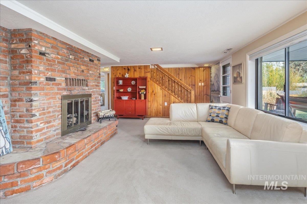 92 W Horizon Dr, Boise, Idaho 83702, 3 Bedrooms, 2 Bathrooms, Residential For Sale, Price $919,900, 98970725