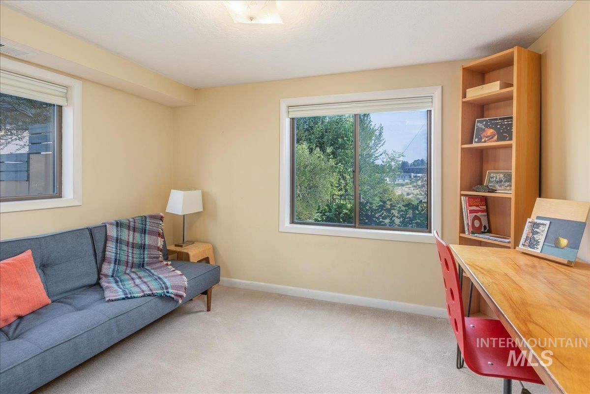 92 W Horizon Dr, Boise, Idaho 83702, 3 Bedrooms, 2 Bathrooms, Residential For Sale, Price $919,900, 98970725