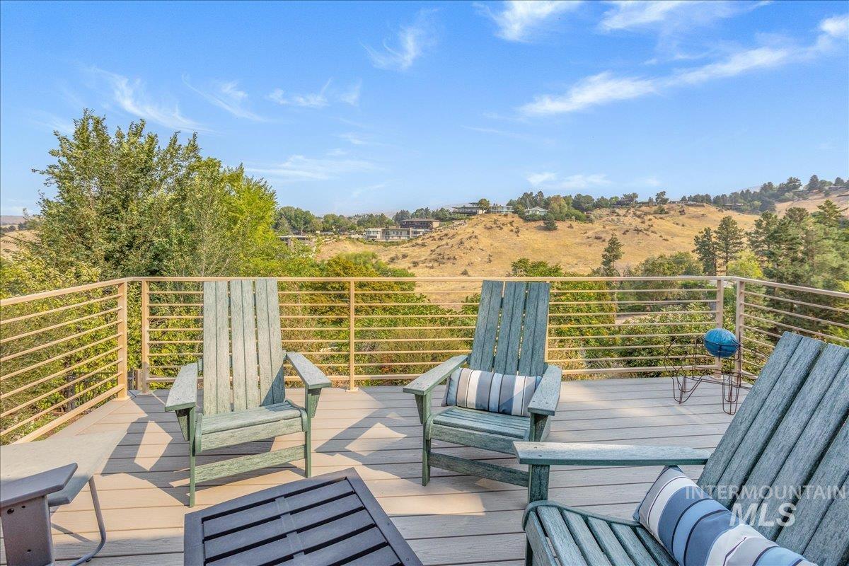 92 W Horizon Dr, Boise, Idaho 83702, 3 Bedrooms, 2 Bathrooms, Residential For Sale, Price $919,900, 98970725