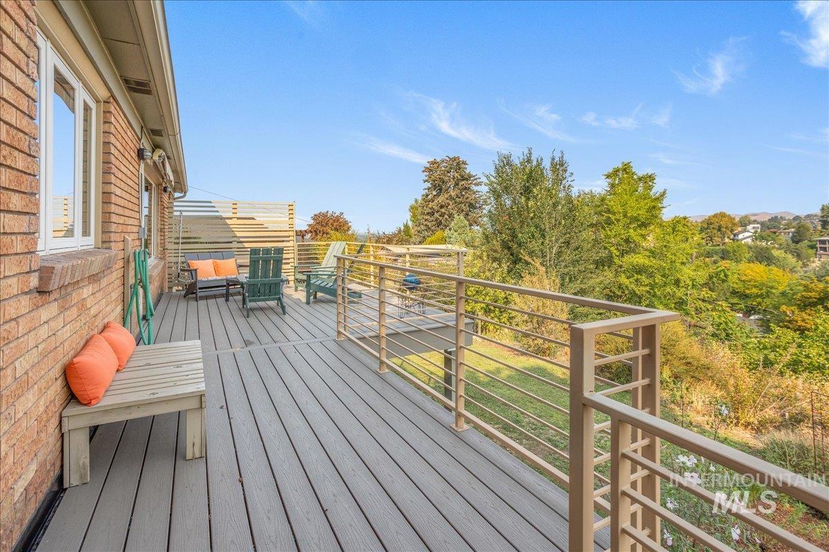 92 W Horizon Dr, Boise, Idaho 83702, 3 Bedrooms, 2 Bathrooms, Residential For Sale, Price $919,900, 98970725