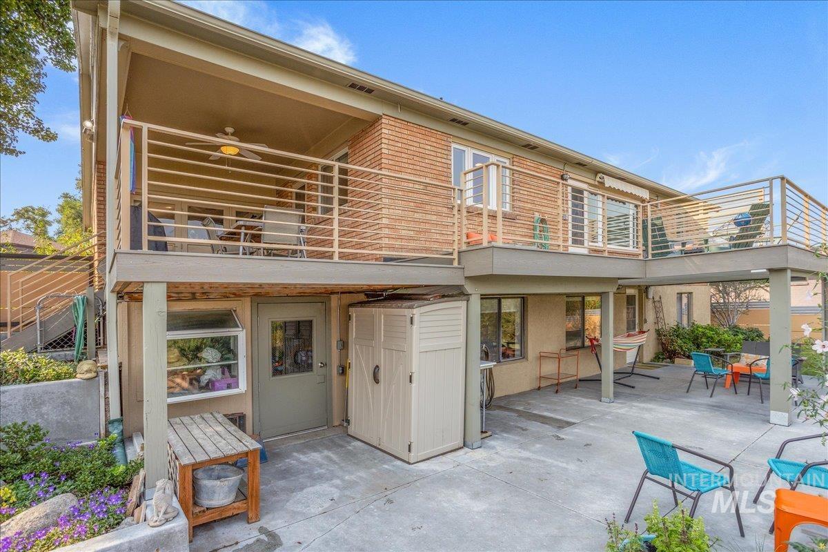 92 W Horizon Dr, Boise, Idaho 83702, 3 Bedrooms, 2 Bathrooms, Residential For Sale, Price $919,900, 98970725