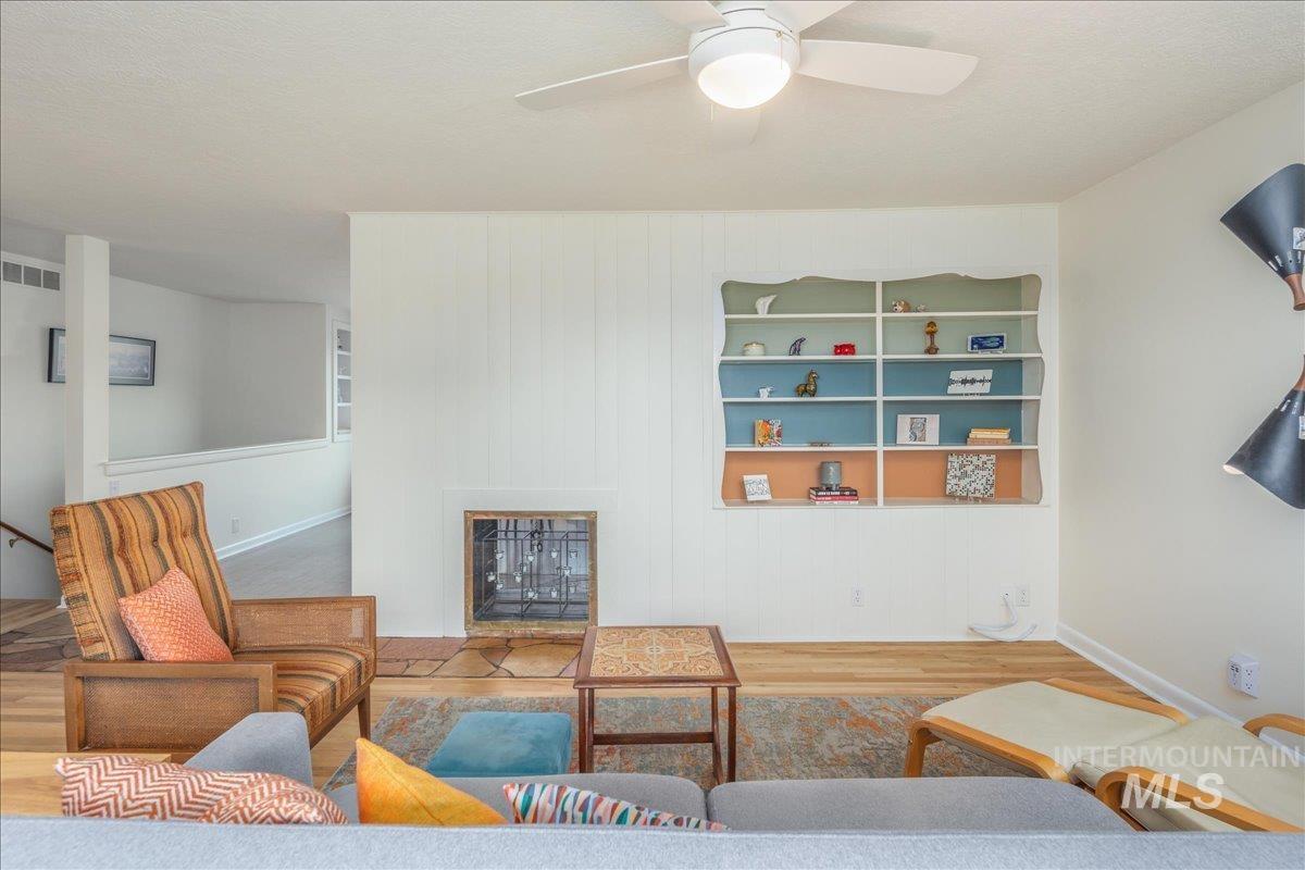 92 W Horizon Dr, Boise, Idaho 83702, 3 Bedrooms, 2 Bathrooms, Residential For Sale, Price $919,900, 98970725