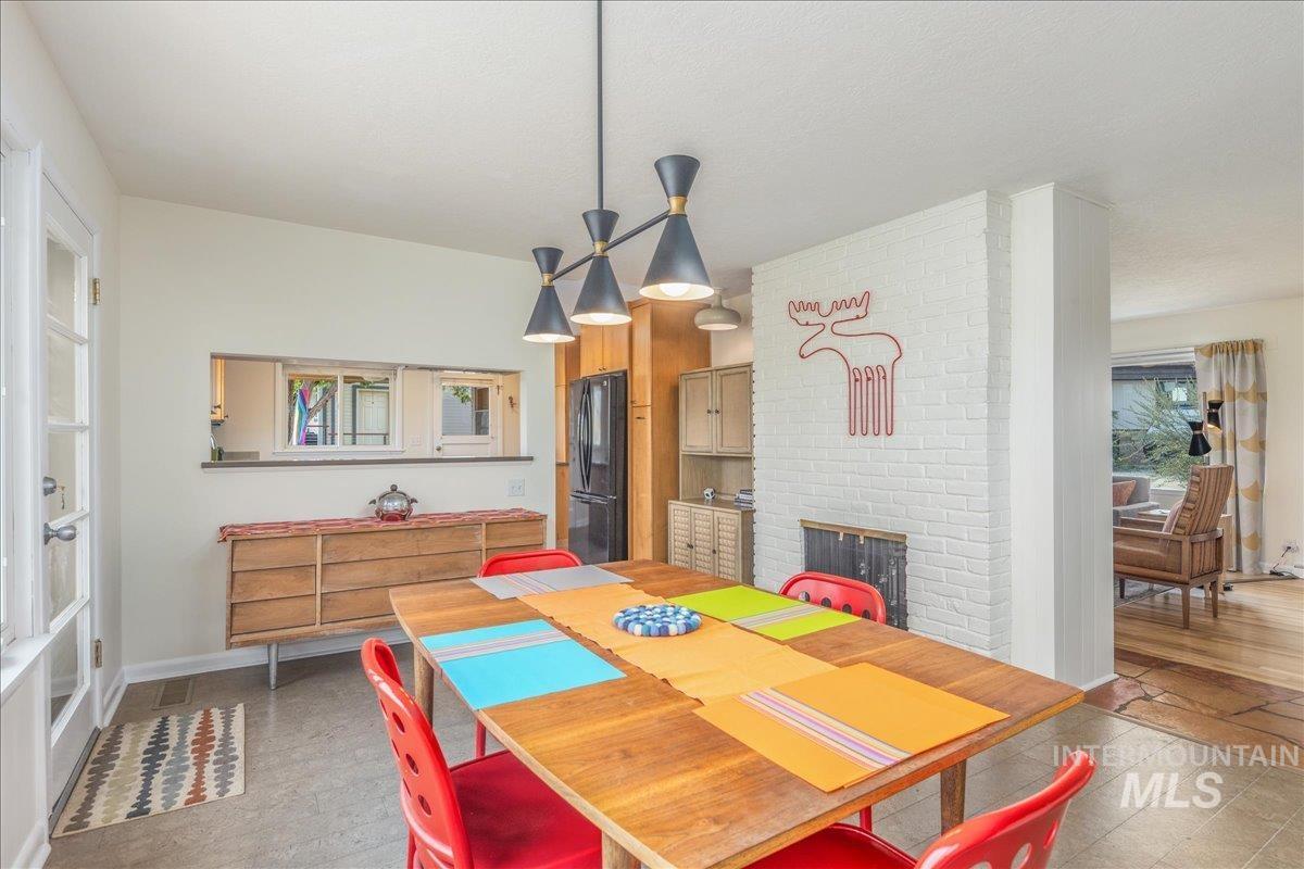 92 W Horizon Dr, Boise, Idaho 83702, 3 Bedrooms, 2 Bathrooms, Residential For Sale, Price $919,900, 98970725