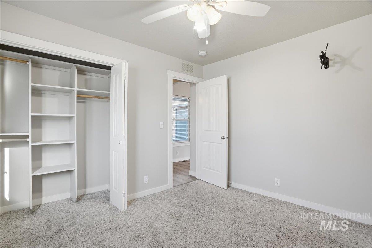 1012 NW 24th St, Fruitland, Idaho 83619-0000, 3 Bedrooms, 2 Bathrooms, Residential For Sale, Price $379,000,MLS 98970734