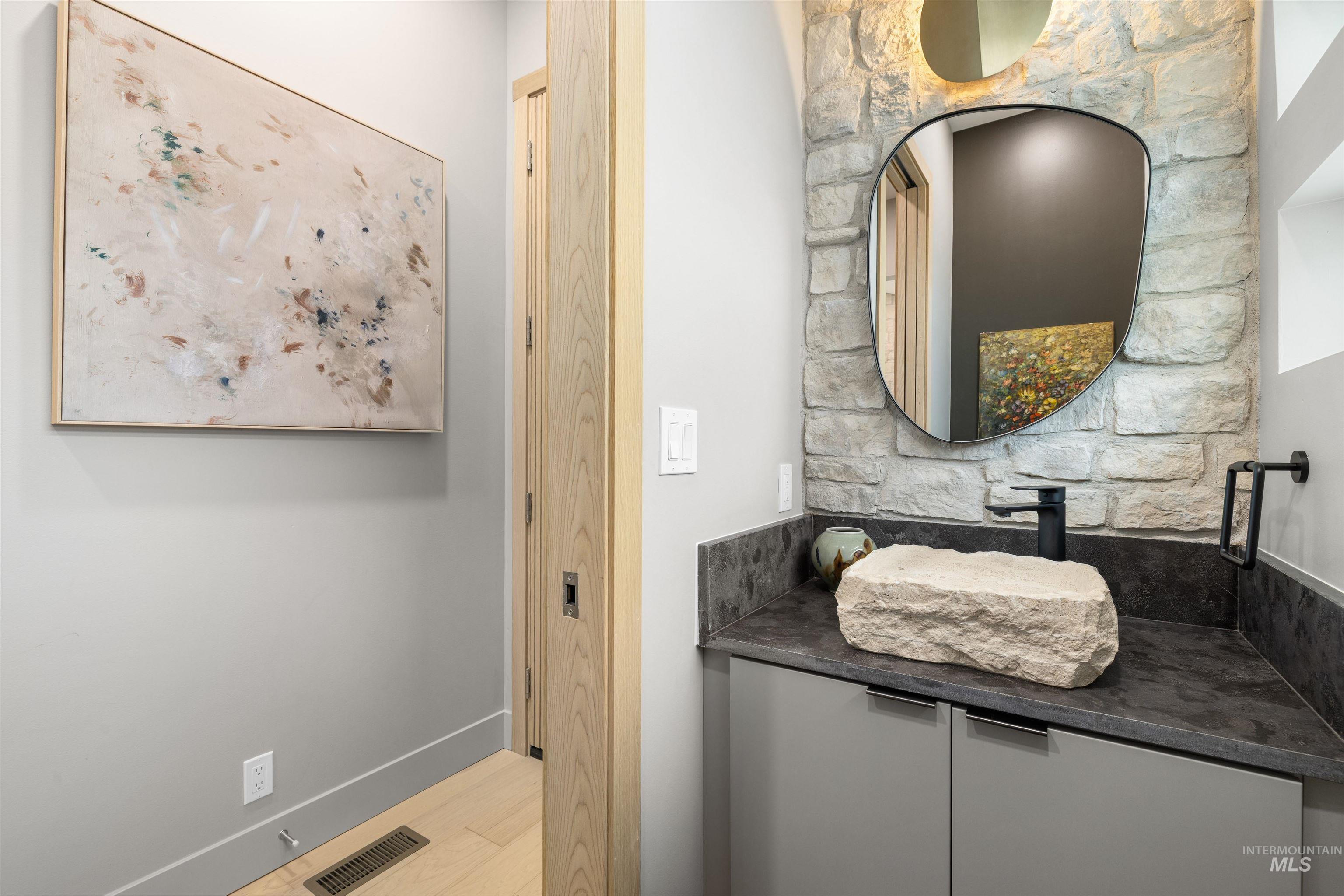 5793 S Brian Way, Boise, Idaho 83716-8850, 3 Bedrooms, 3.5 Bathrooms, Residential For Sale, Price $1,250,000,MLS 98970740