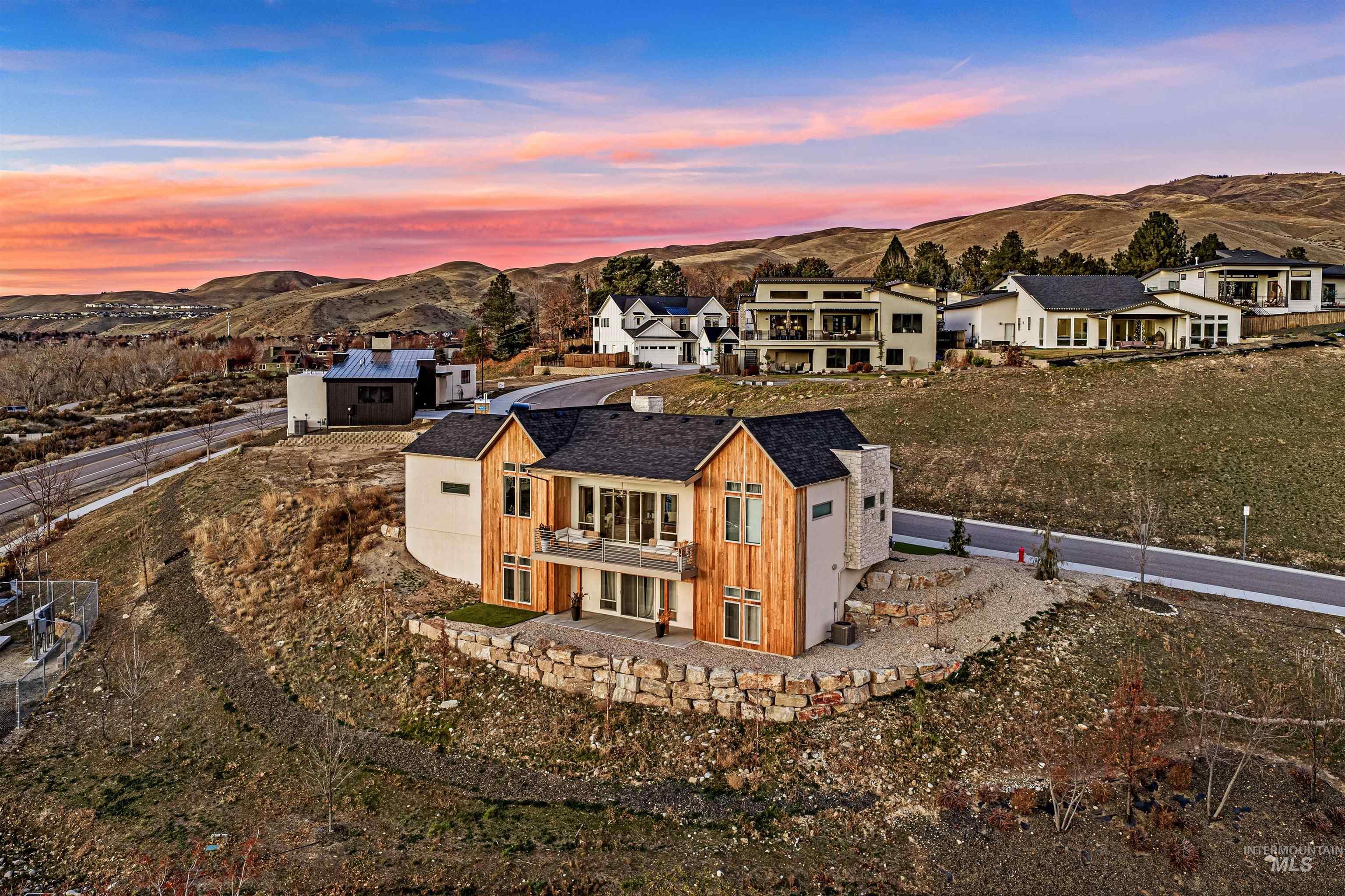 5793 S Brian Way, Boise, Idaho 83716-8850, 3 Bedrooms, 3.5 Bathrooms, Residential For Sale, Price $1,250,000,MLS 98970740