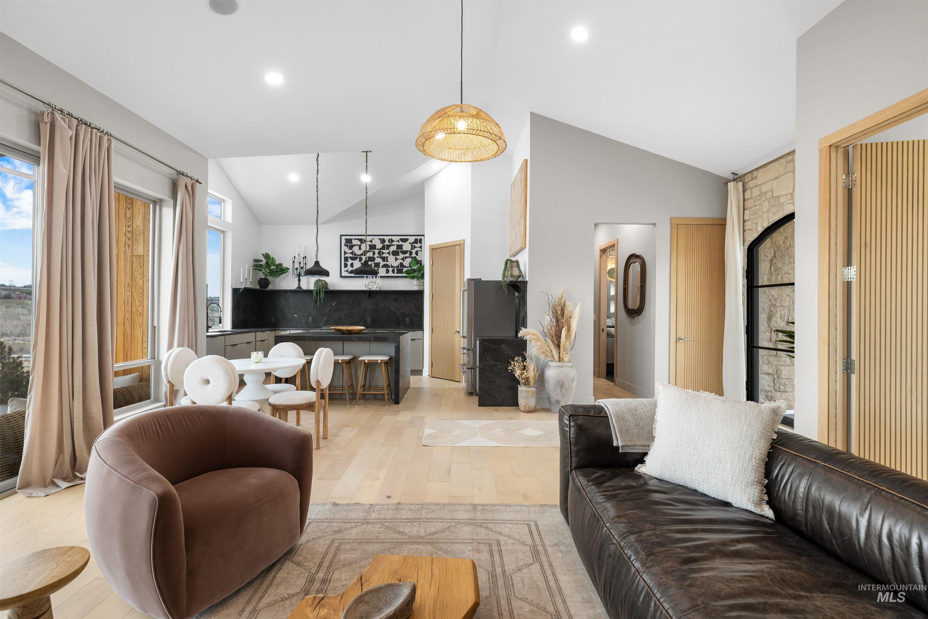 5793 S Brian Way, Boise, Idaho 83716-8850, 3 Bedrooms, 3.5 Bathrooms, Residential For Sale, Price $1,250,000,MLS 98970740