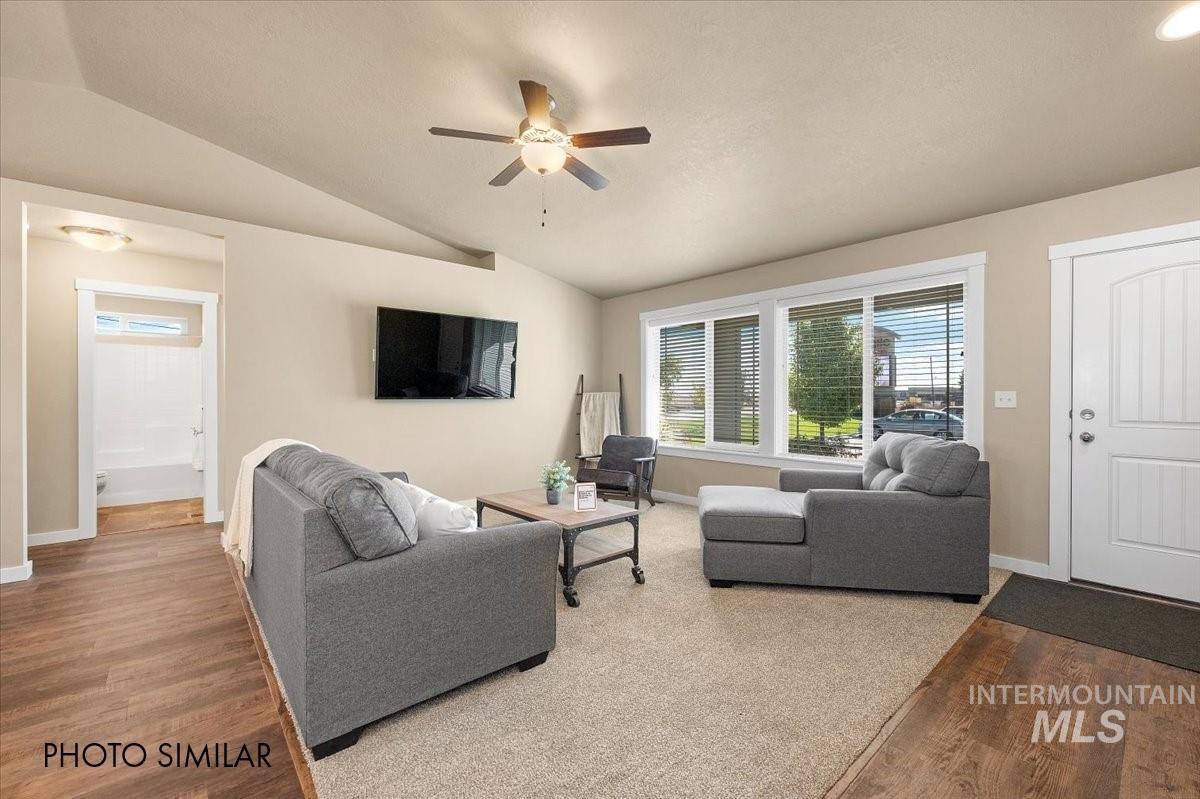 945 Twilight St, Weiser, Idaho 83672, 3 Bedrooms, 2 Bathrooms, Residential For Sale, Price $348,299,MLS 98970741