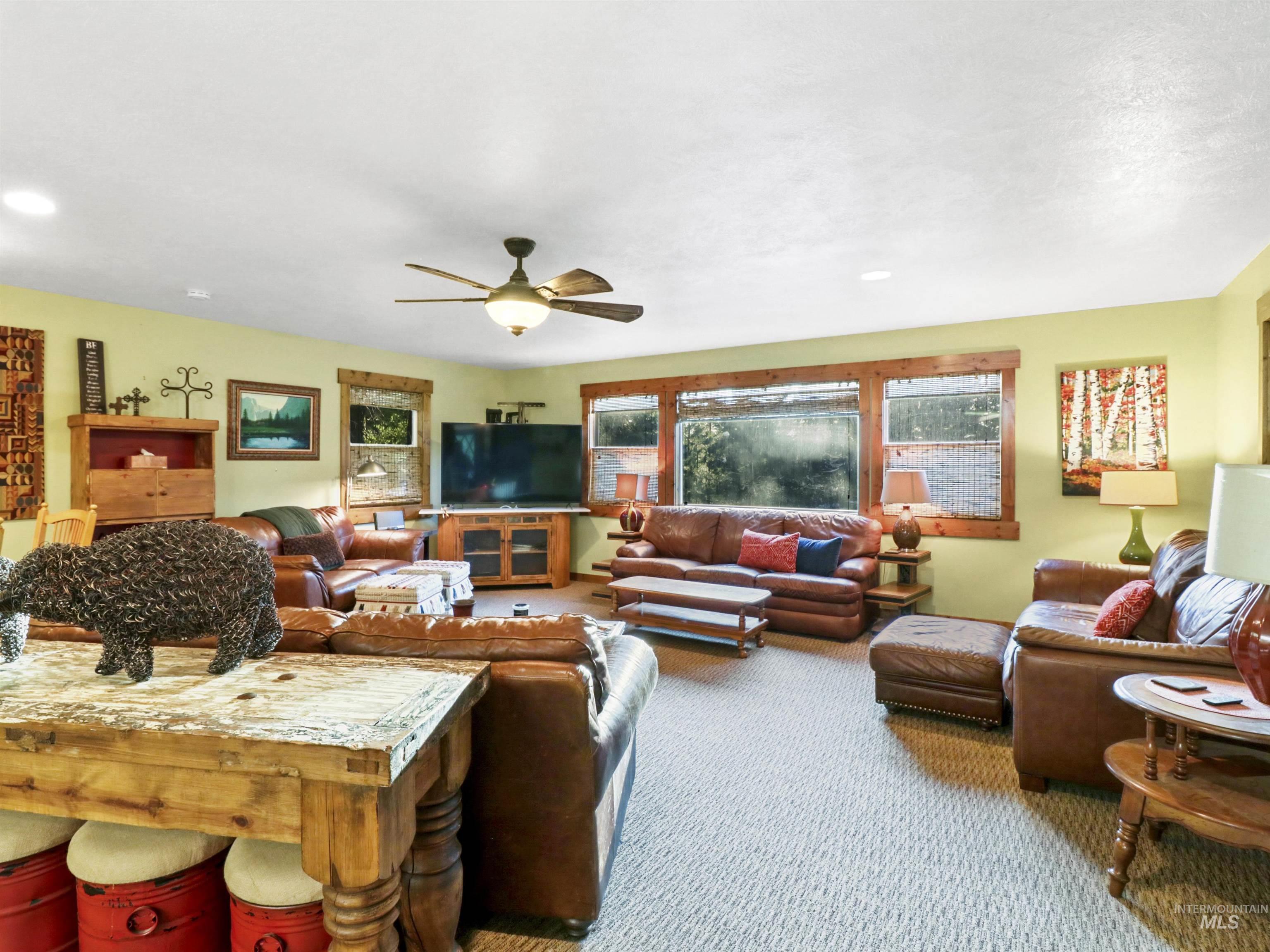 605 West Mountain Road, Cascade, Idaho 83611, 3 Bedrooms, 2 Bathrooms, Residential For Sale, Price $775,000,MLS 98970743