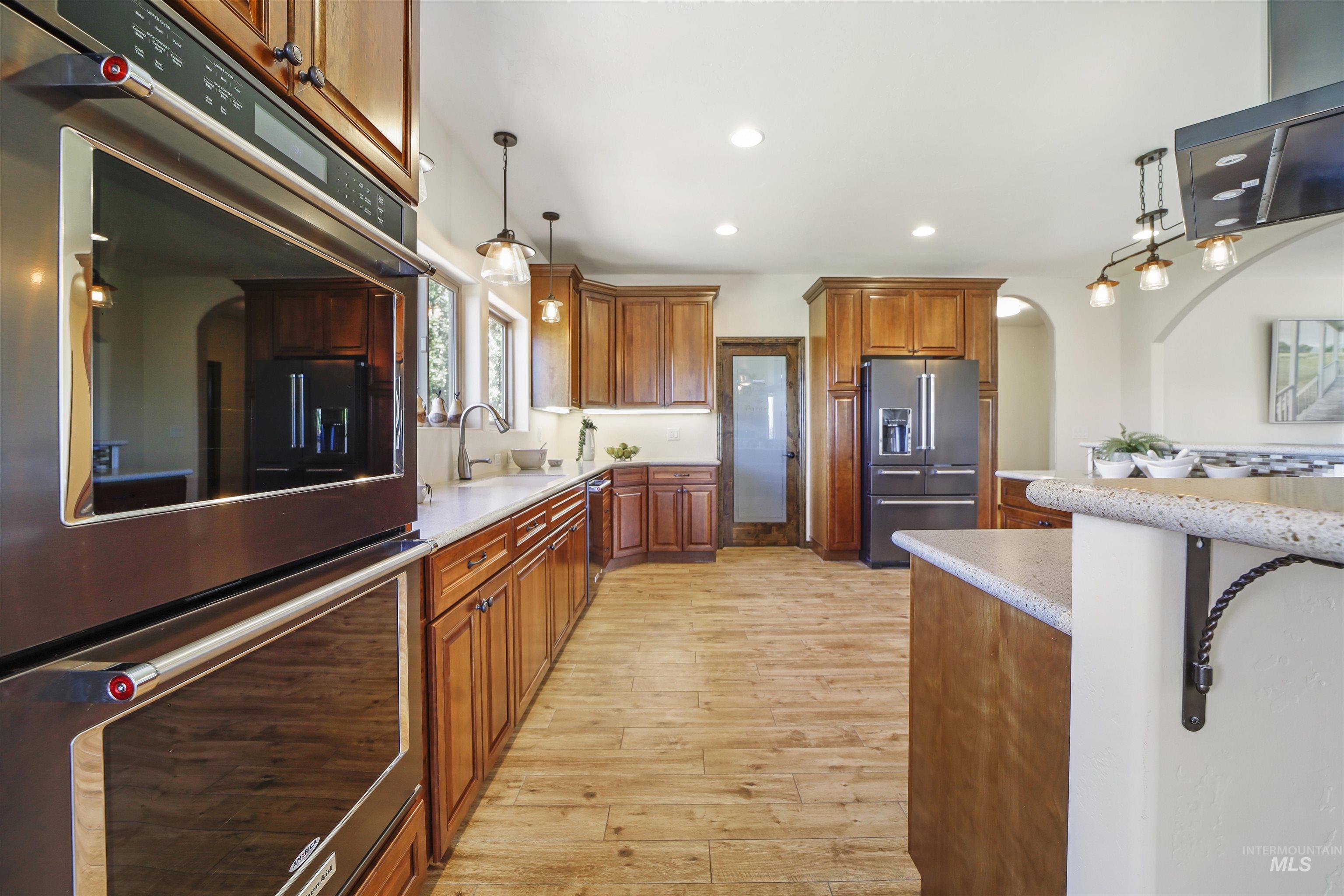 4187 Creek Mesa Dr, Twin Falls, Idaho 83301, 4 Bedrooms, 3.5 Bathrooms, Residential For Sale, Price $1,550,000, 98970747