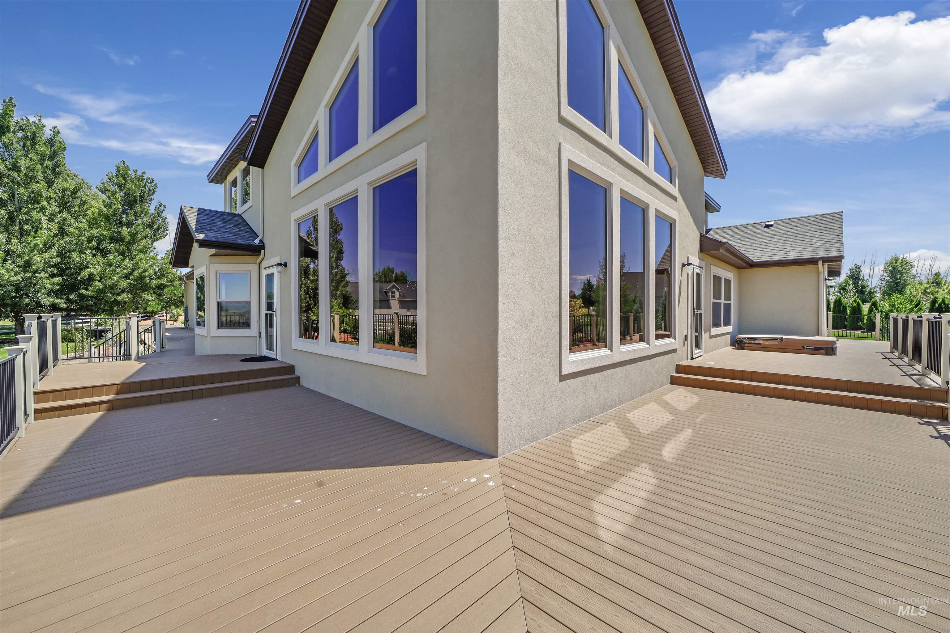 4187 Creek Mesa Dr, Twin Falls, Idaho 83301, 4 Bedrooms, 3.5 Bathrooms, Residential For Sale, Price $1,550,000, 98970747