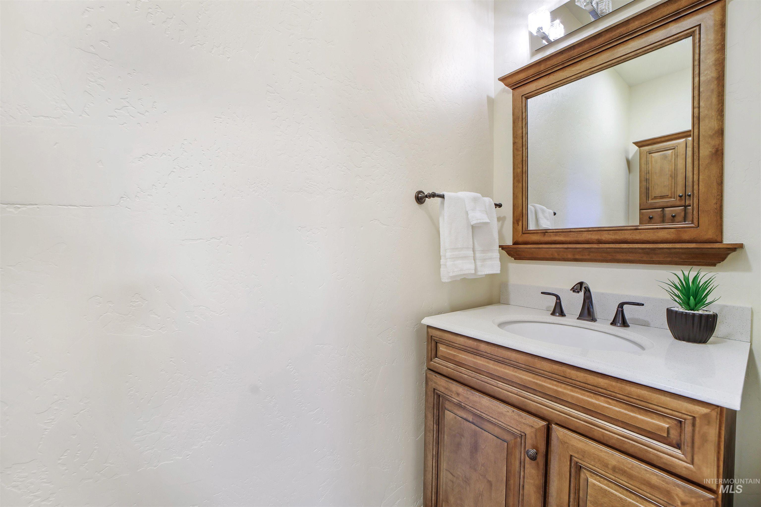 4187 Creek Mesa Dr, Twin Falls, Idaho 83301, 4 Bedrooms, 3.5 Bathrooms, Residential For Sale, Price $1,550,000, 98970747