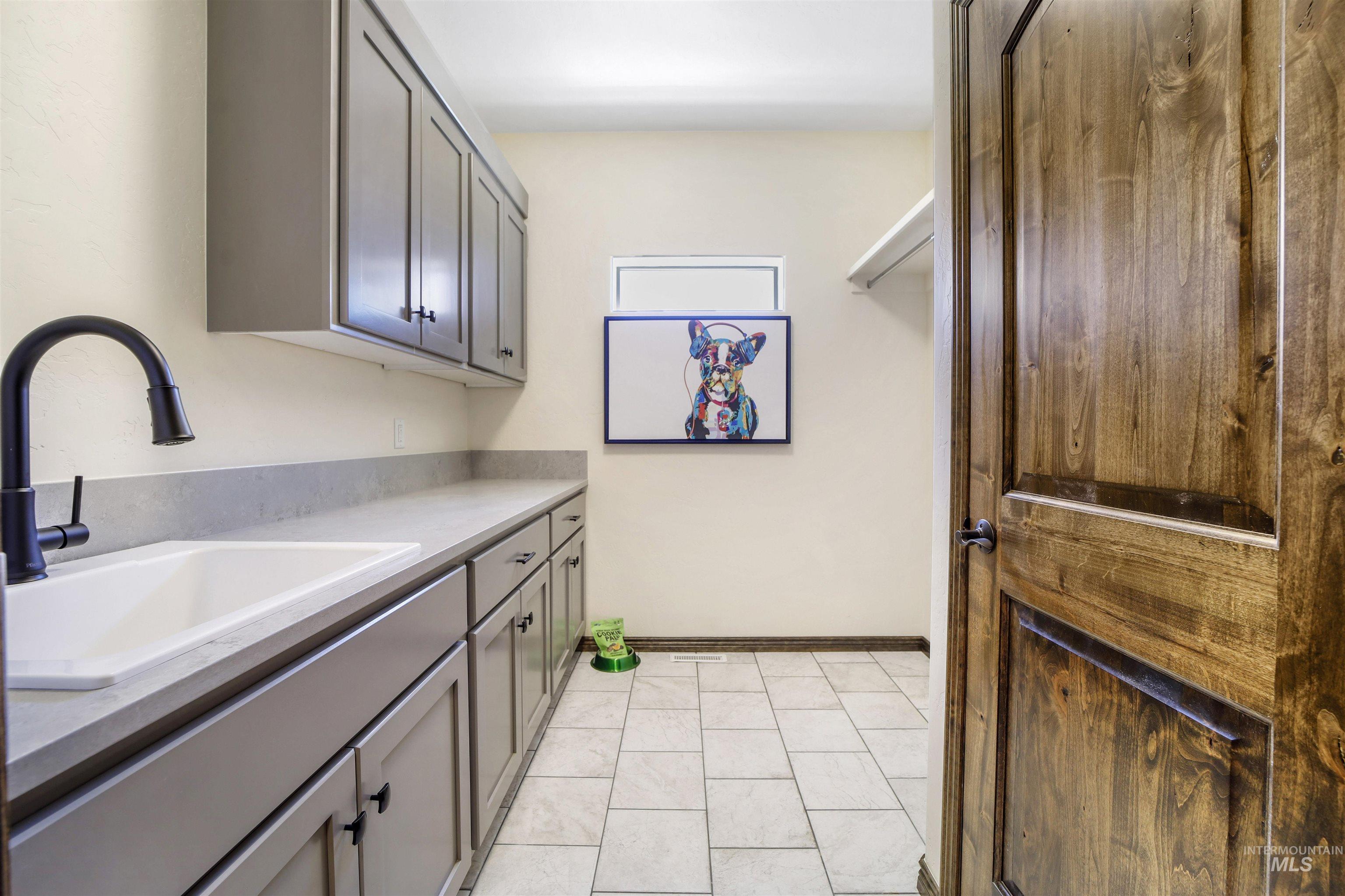 4187 Creek Mesa Dr, Twin Falls, Idaho 83301, 4 Bedrooms, 3.5 Bathrooms, Residential For Sale, Price $1,550,000, 98970747