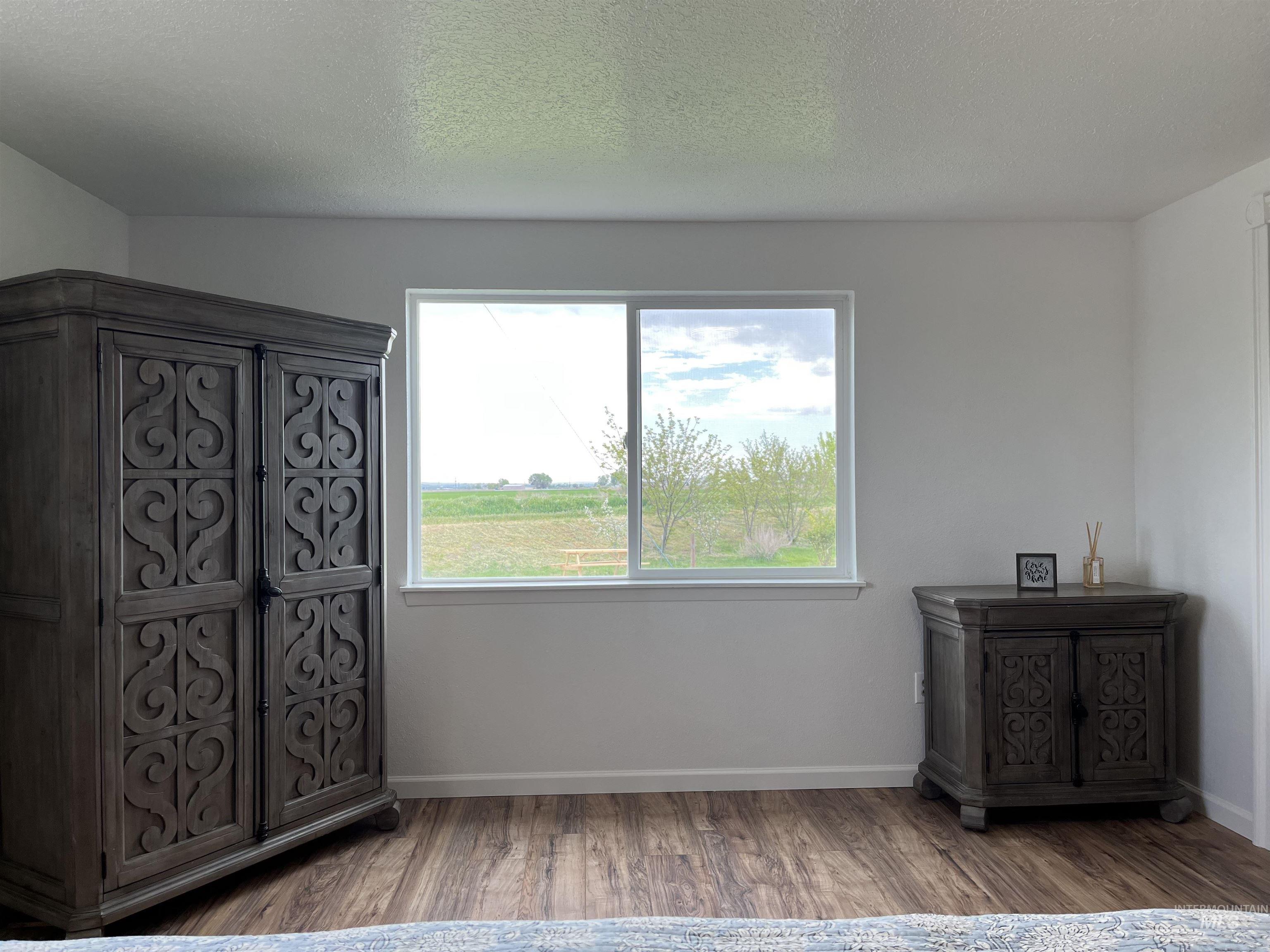 627 Sugar Ave, Ontario, Oregon 97914, 5 Bedrooms, 3 Bathrooms, Residential For Sale, Price $549,000,MLS 98970748