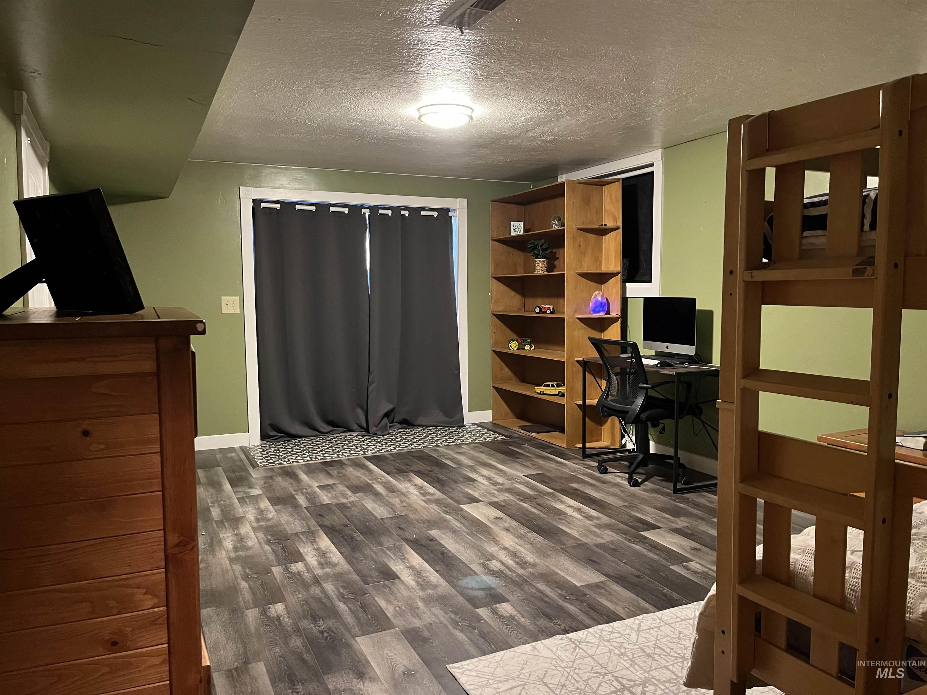 627 Sugar Ave, Ontario, Oregon 97914, 5 Bedrooms, 3 Bathrooms, Residential For Sale, Price $549,000,MLS 98970748