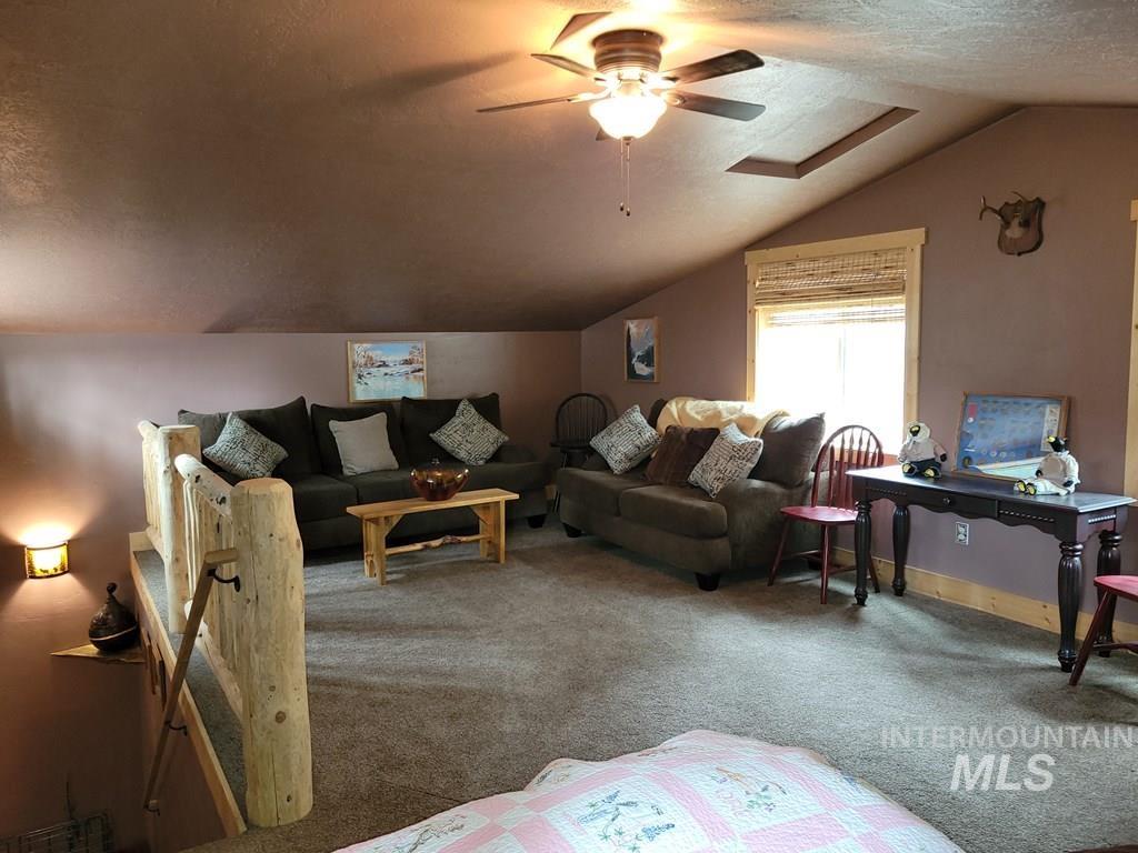 617 West Mountain Rd, Cascade, Idaho 83611, 2 Bedrooms, 2 Bathrooms, Residential For Sale, Price $529,900,MLS 98970754