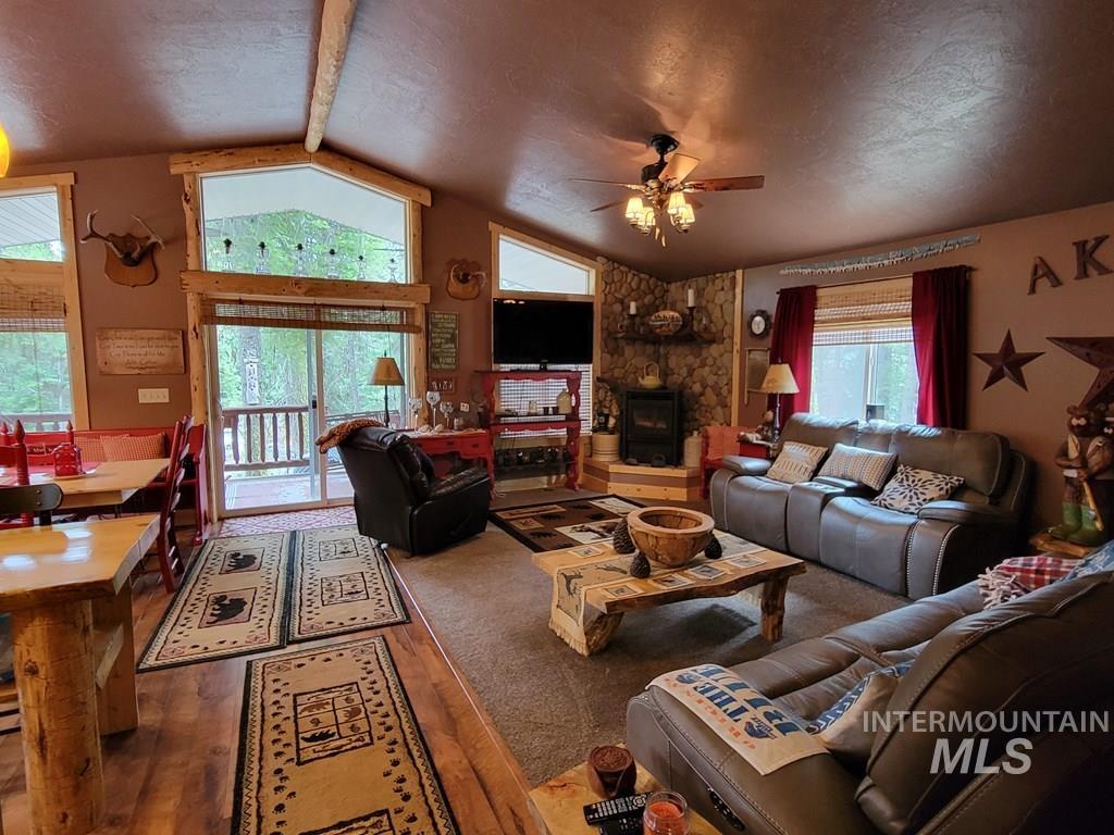 617 West Mountain Rd, Cascade, Idaho 83611, 2 Bedrooms, 2 Bathrooms, Residential For Sale, Price $529,900,MLS 98970754