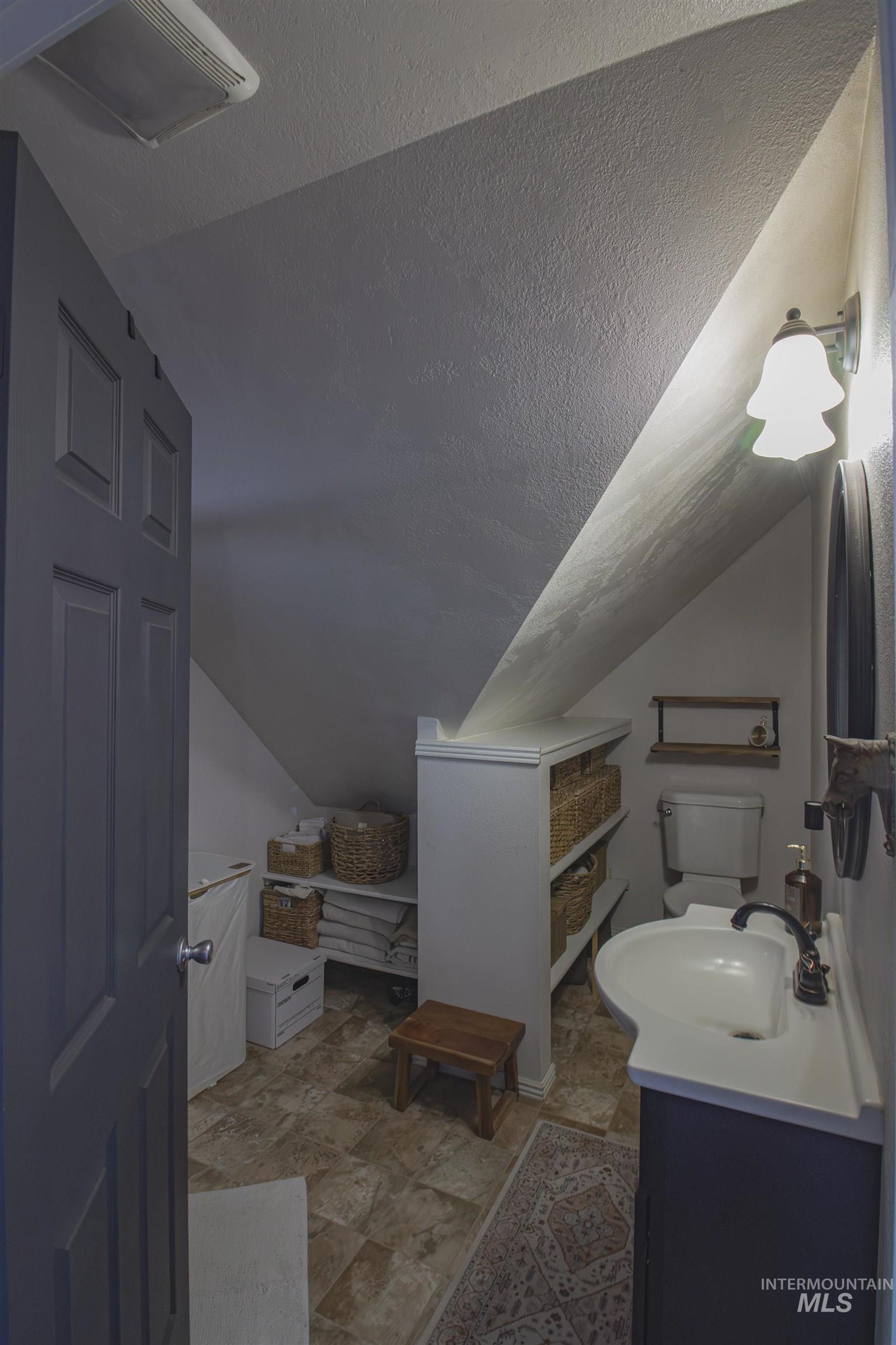 5805 Custer Road, New Plymouth, Idaho 83655, 4 Bedrooms, 2 Bathrooms, Residential For Sale, Price $495,900,MLS 98970755