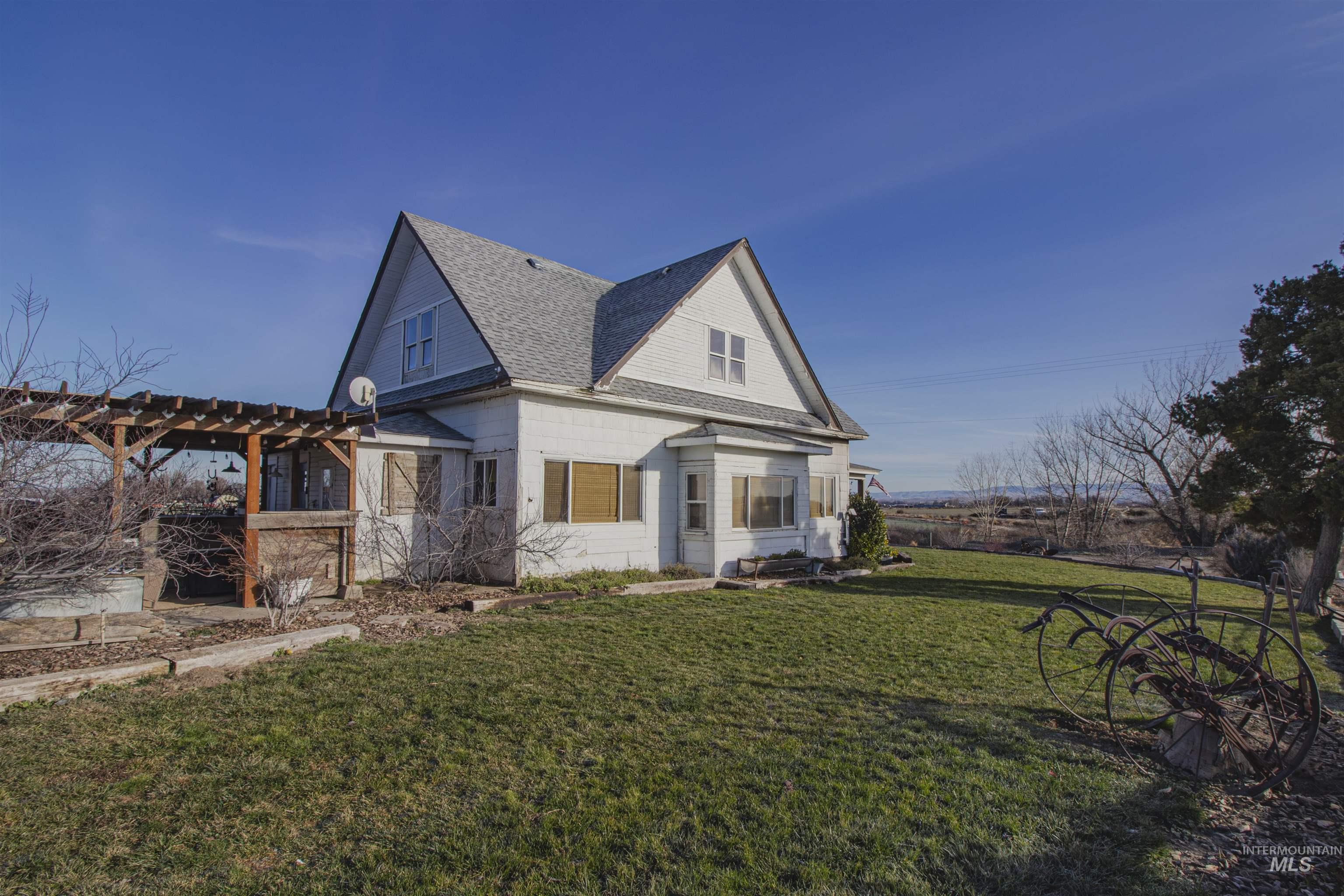 5805 Custer Road, New Plymouth, Idaho 83655, 4 Bedrooms, 2 Bathrooms, Residential For Sale, Price $495,900,MLS 98970755