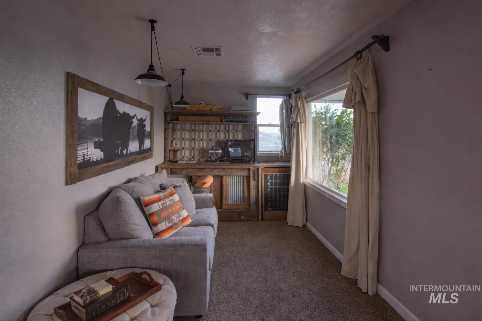 5805 Custer Road, New Plymouth, Idaho 83655, 4 Bedrooms, 2 Bathrooms, Residential For Sale, Price $495,900,MLS 98970755