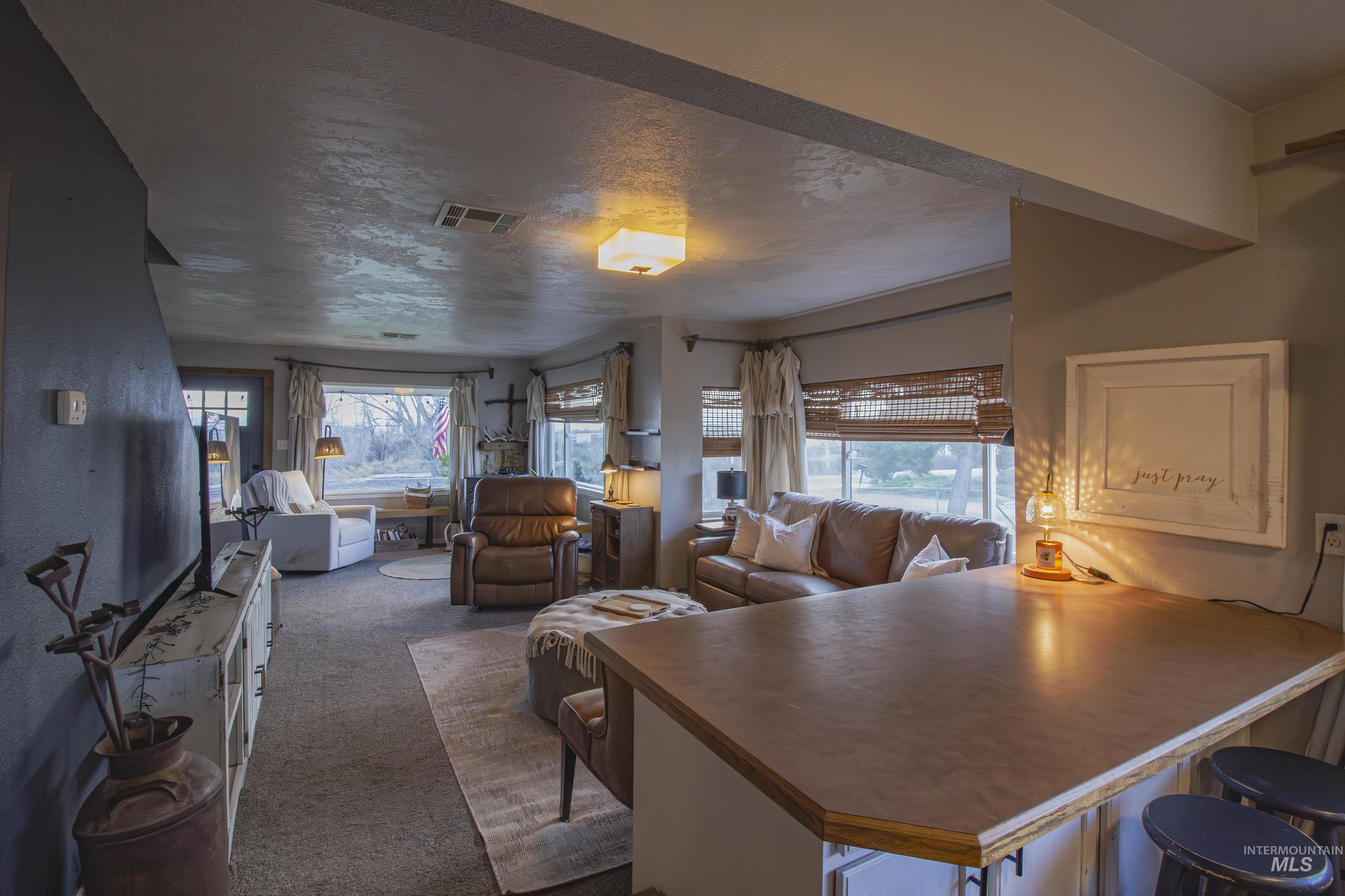 5805 Custer Road, New Plymouth, Idaho 83655, 4 Bedrooms, 2 Bathrooms, Residential For Sale, Price $495,900,MLS 98970755