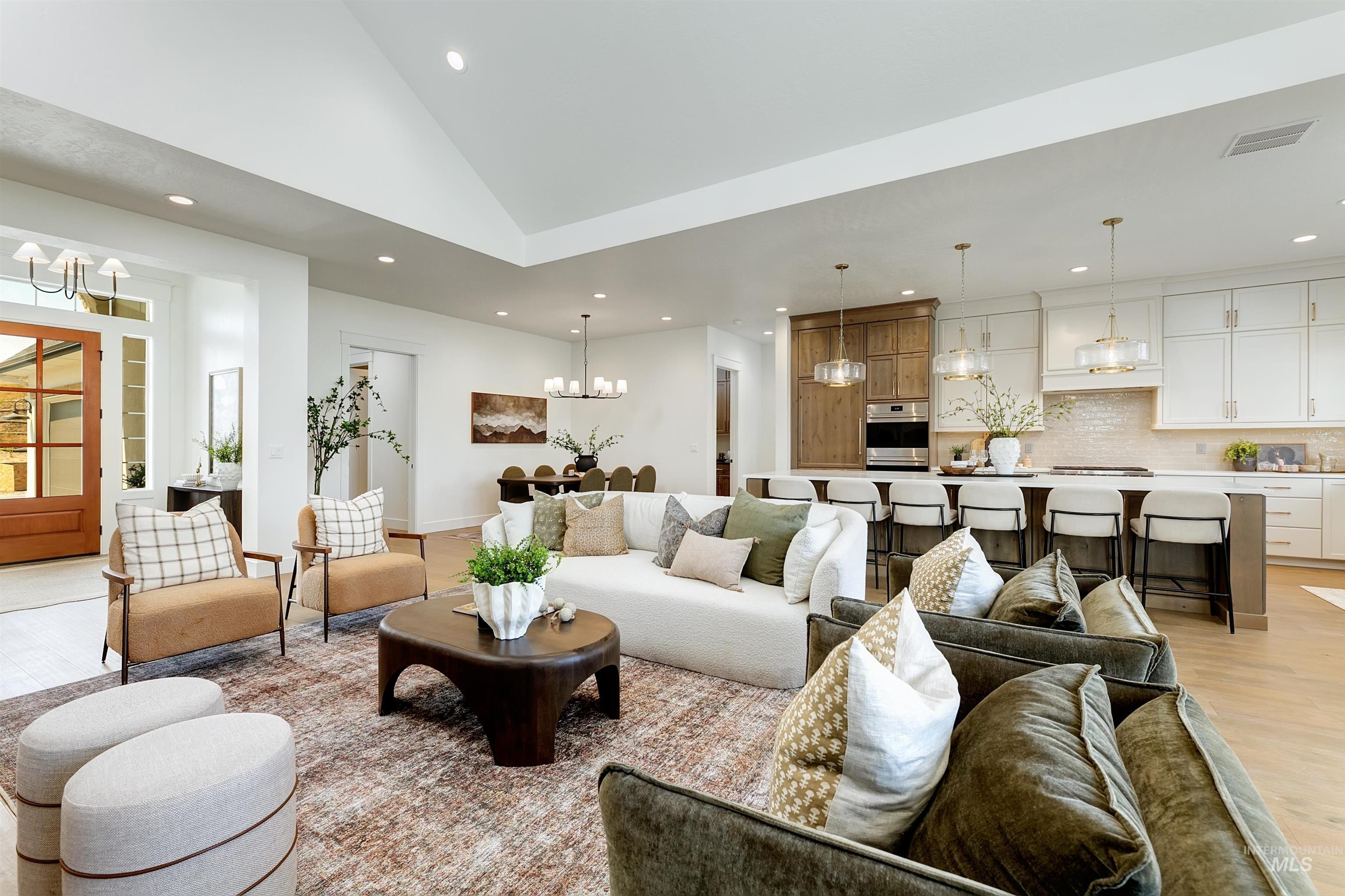 5641 W Haughburn Dr, Eagle, Idaho 83616-1444, 3 Bedrooms, 2.5 Bathrooms, Residential For Sale, Price $1,250,000,MLS 98970766