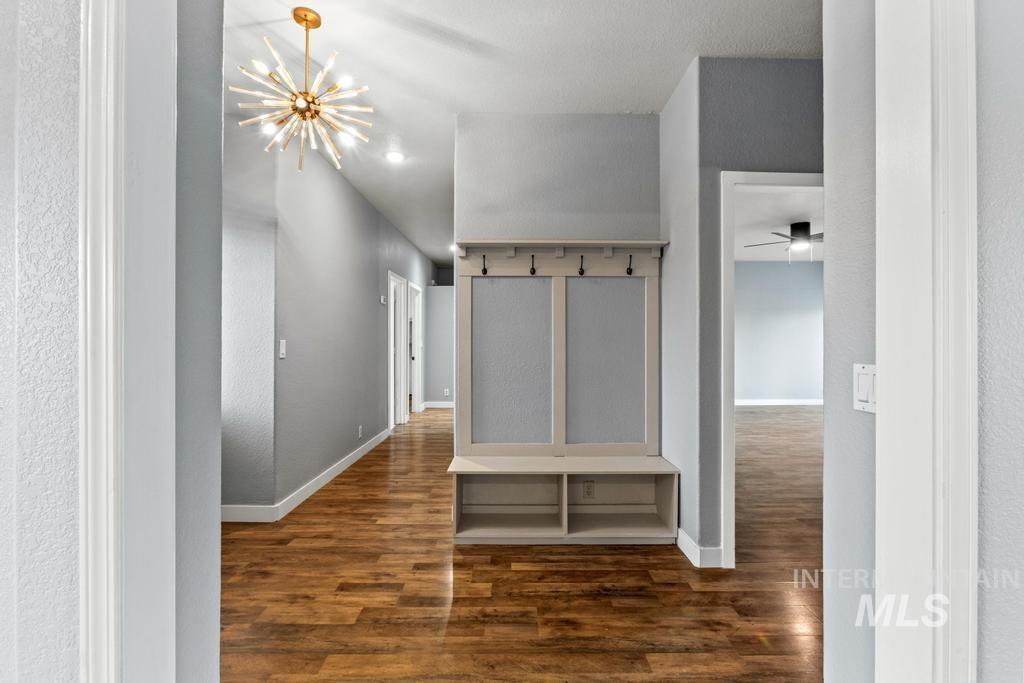 3684 W Stanwich Dr, Meridian, Idaho 83646, 4 Bedrooms, 3 Bathrooms, Residential For Sale, Price $549,000,MLS 98970768