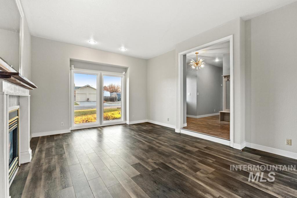 3684 W Stanwich Dr, Meridian, Idaho 83646, 4 Bedrooms, 3 Bathrooms, Residential For Sale, Price $549,000,MLS 98970768