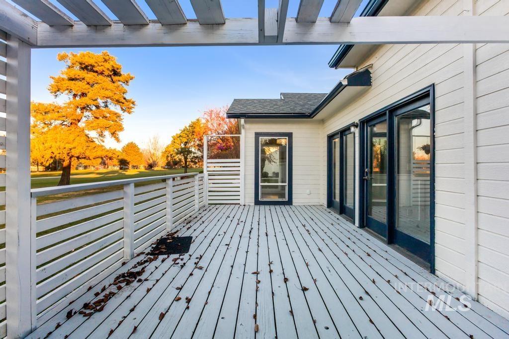 3684 W Stanwich Dr, Meridian, Idaho 83646, 4 Bedrooms, 3 Bathrooms, Residential For Sale, Price $549,000,MLS 98970768