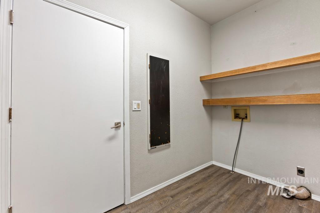 3684 W Stanwich Dr, Meridian, Idaho 83646, 4 Bedrooms, 3 Bathrooms, Residential For Sale, Price $549,000,MLS 98970768