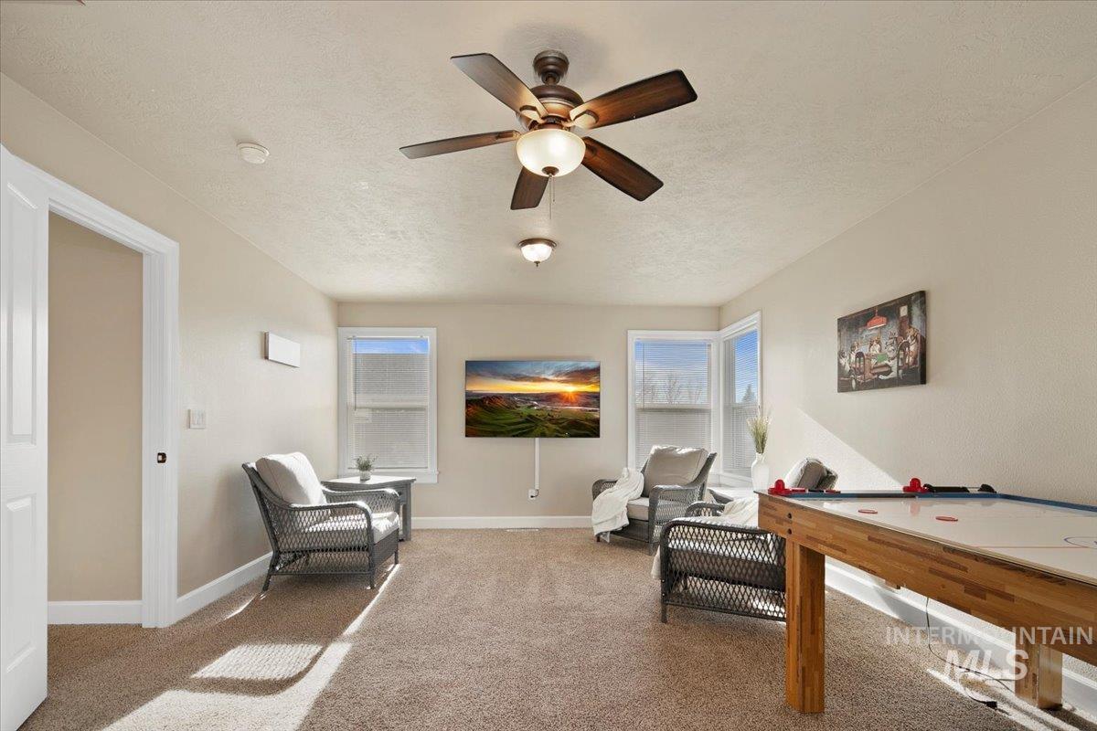 3965 N Heritage View Ave, Meridian, Idaho 83646, 3 Bedrooms, 2.5 Bathrooms, Residential For Sale, Price $524,900,MLS 98970771