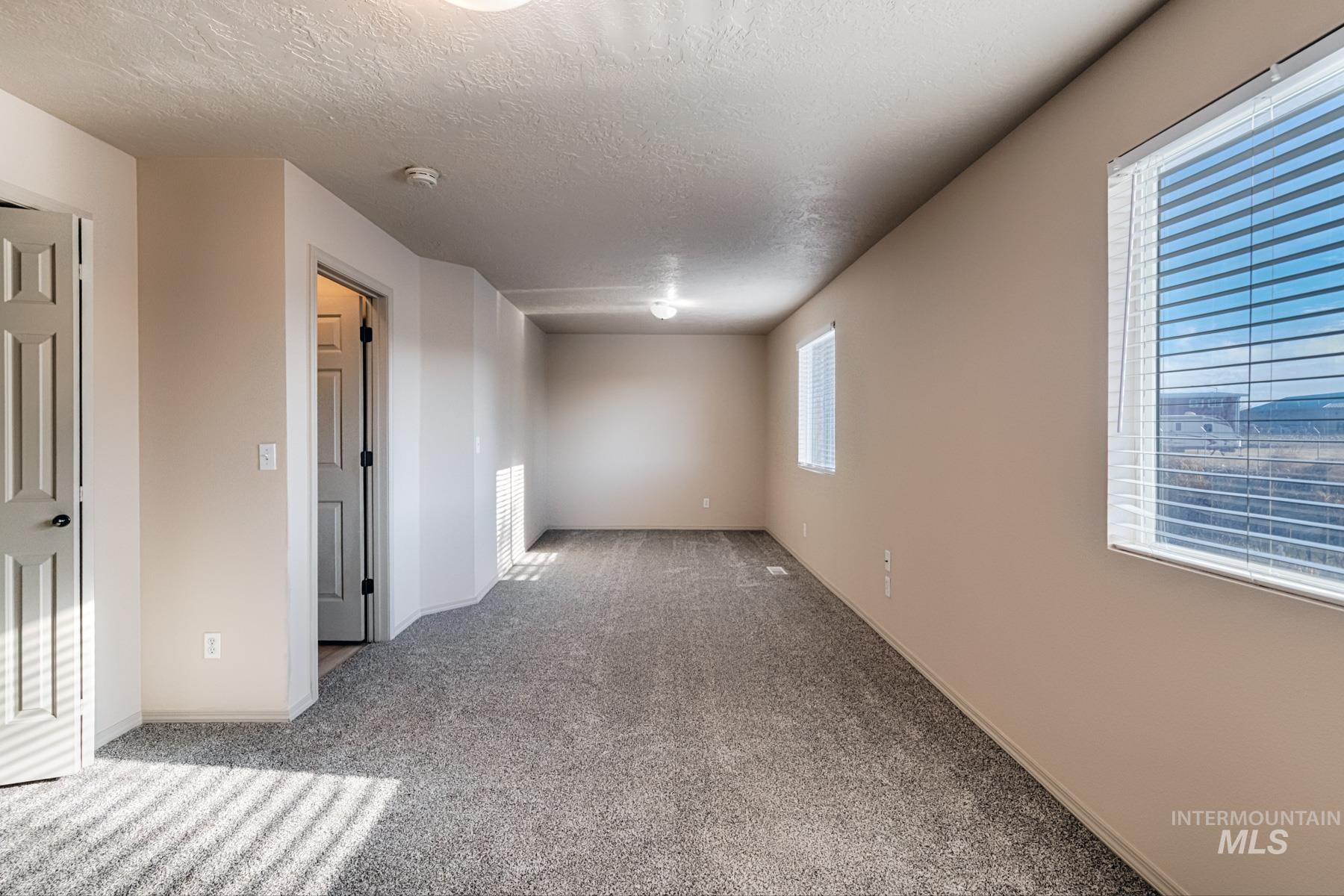 2829 Cougar, Nampa, Idaho 83687, 2 Bedrooms, 2 Bathrooms, Residential For Sale, Price $290,000,MLS 98970774