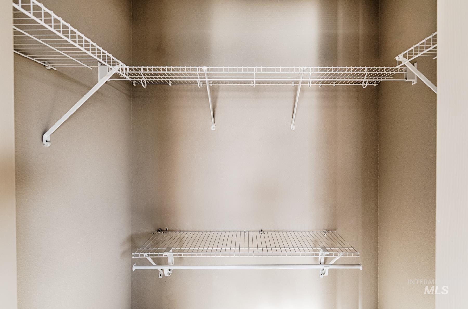 2829 Cougar, Nampa, Idaho 83687, 2 Bedrooms, 2 Bathrooms, Residential For Sale, Price $290,000,MLS 98970774