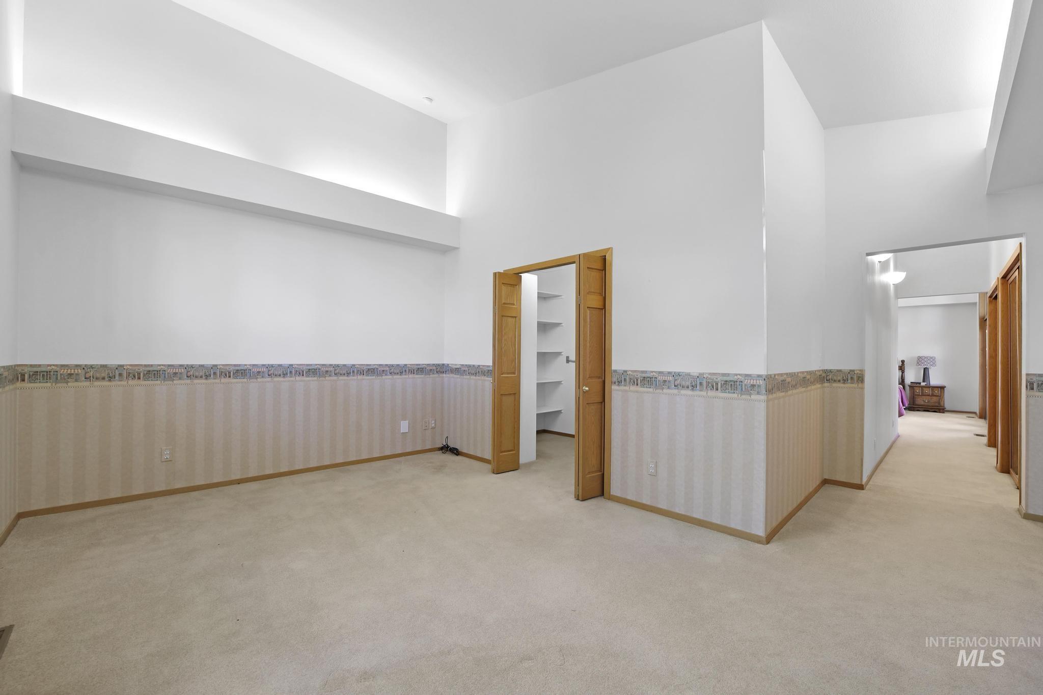 132 Country Club Drive, Buhl, Idaho 83316, 4 Bedrooms, 2.5 Bathrooms, Residential For Sale, Price $710,000,MLS 98970777