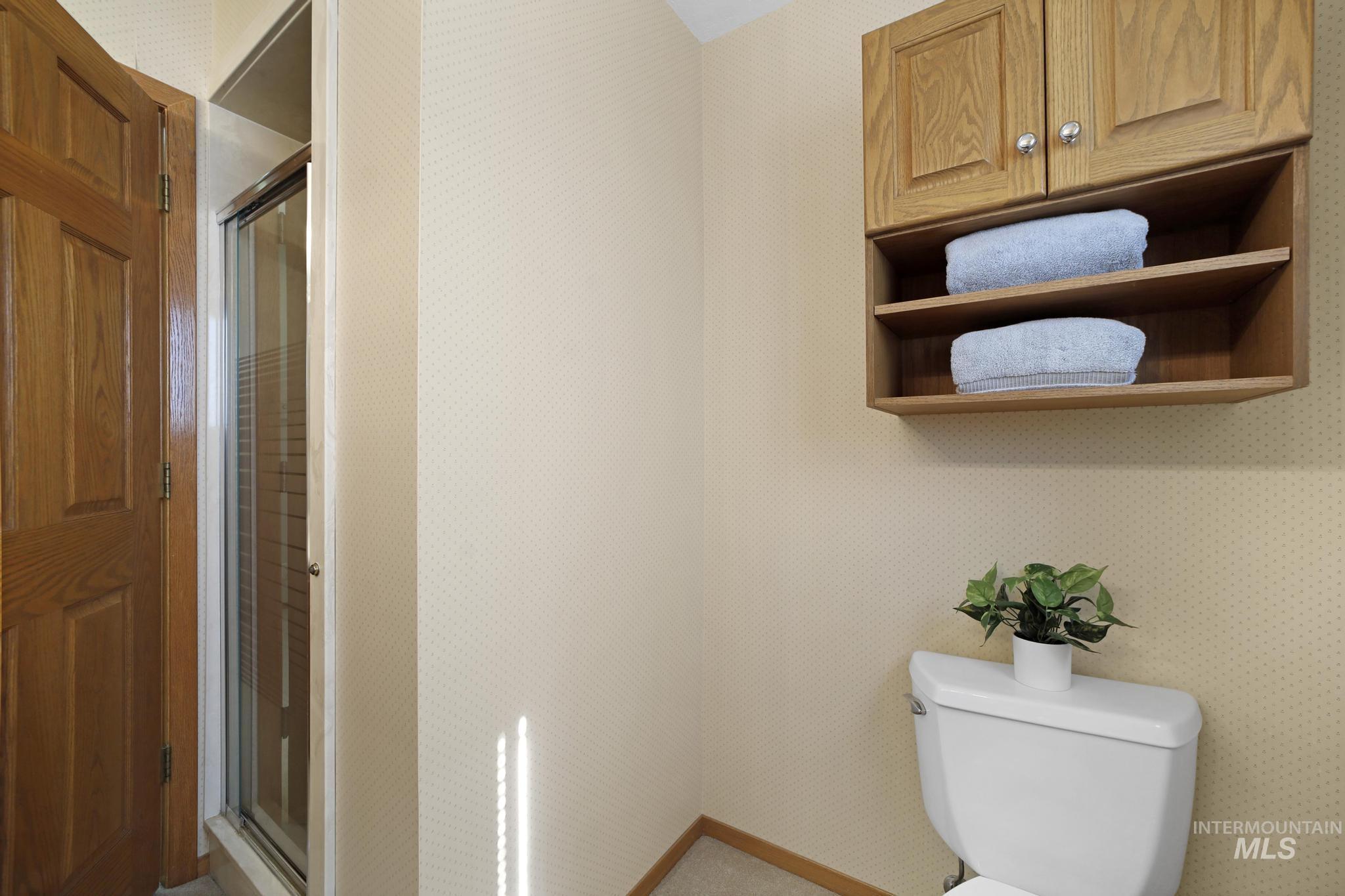 132 Country Club Drive, Buhl, Idaho 83316, 4 Bedrooms, 2.5 Bathrooms, Residential For Sale, Price $710,000,MLS 98970777