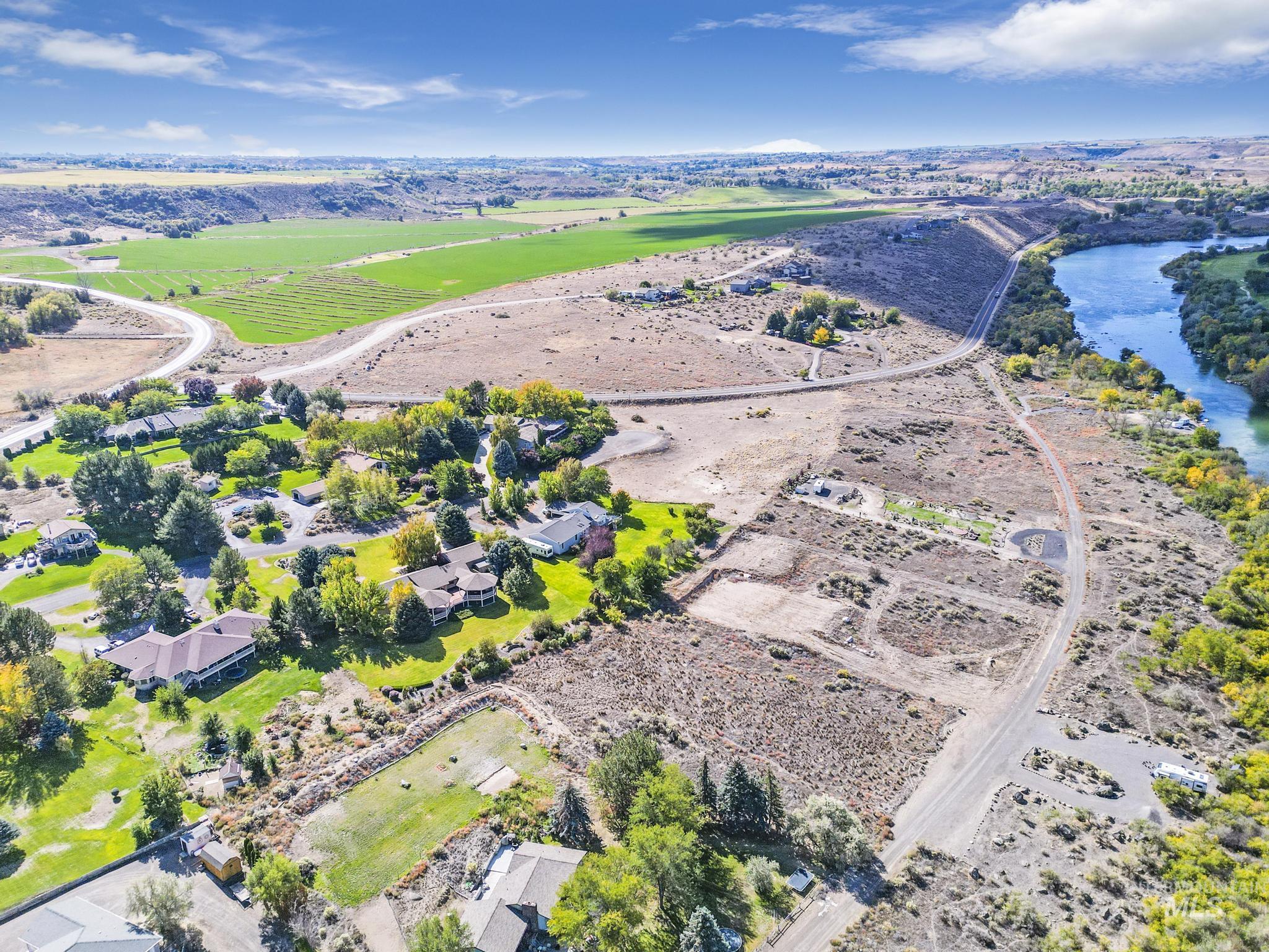 132 Country Club Drive, Buhl, Idaho 83316, 4 Bedrooms, 2.5 Bathrooms, Residential For Sale, Price $710,000,MLS 98970777