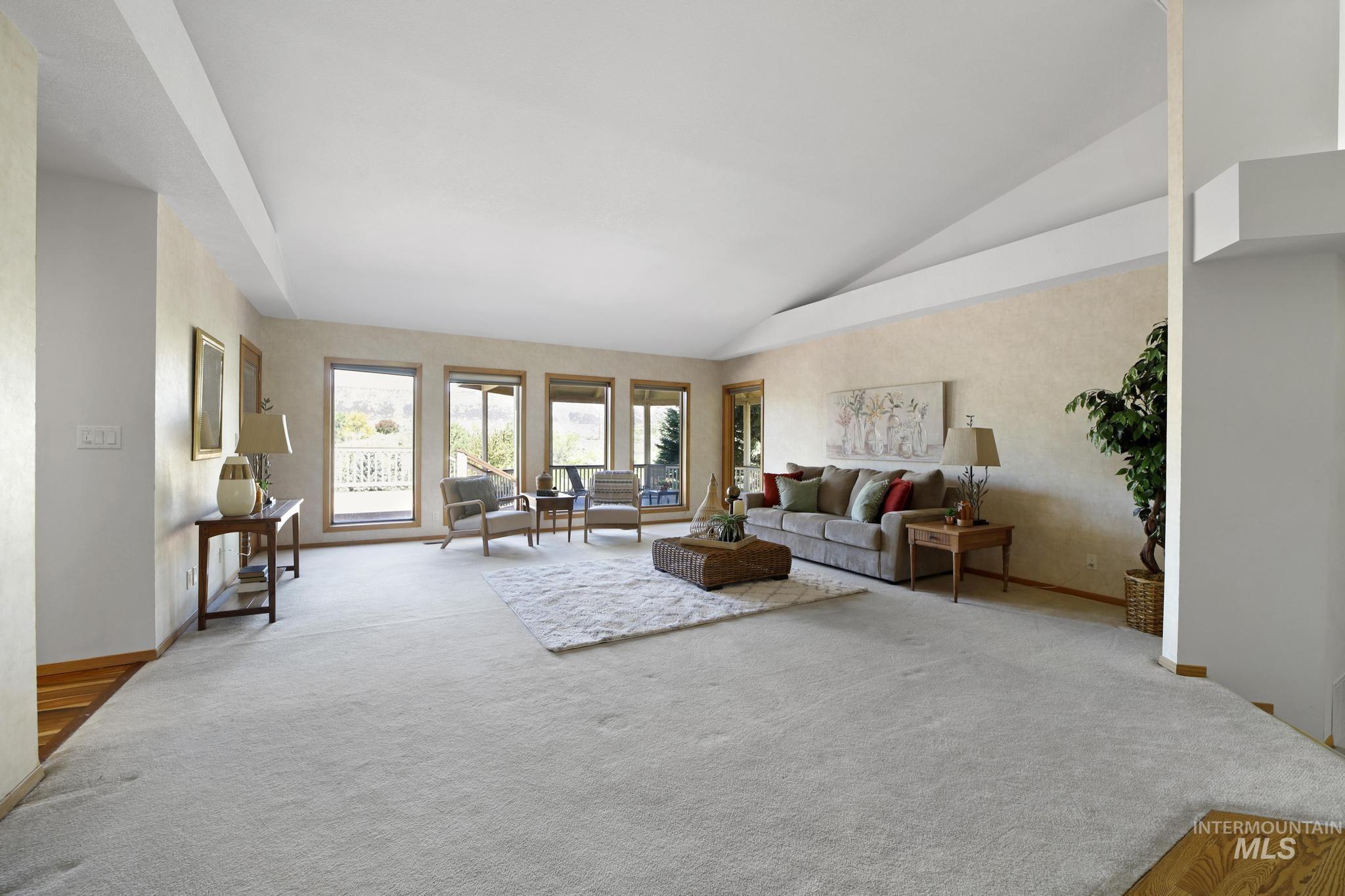 132 Country Club Drive, Buhl, Idaho 83316, 4 Bedrooms, 2.5 Bathrooms, Residential For Sale, Price $710,000,MLS 98970777