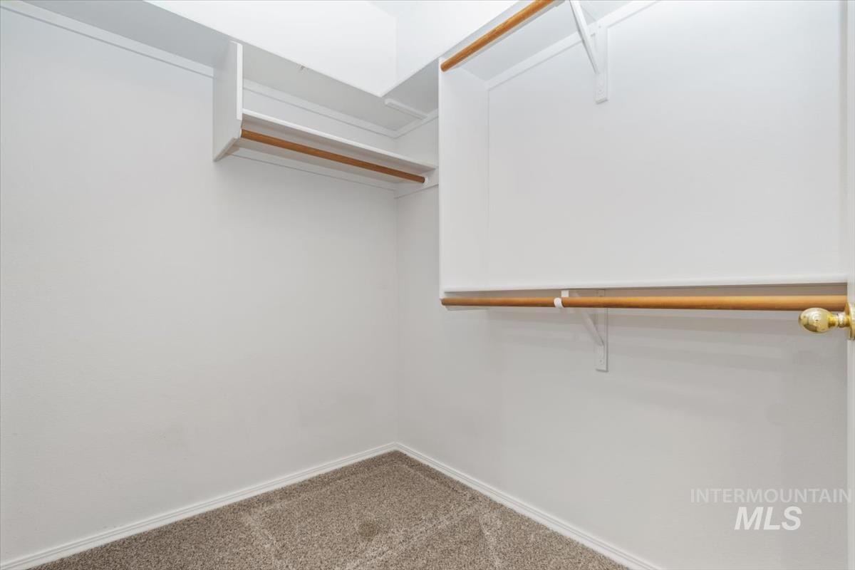 2213 E Celia Ct., Eagle, Idaho 83616, 3 Bedrooms, 3 Bathrooms, Residential For Sale, Price $539,900,MLS 98970778