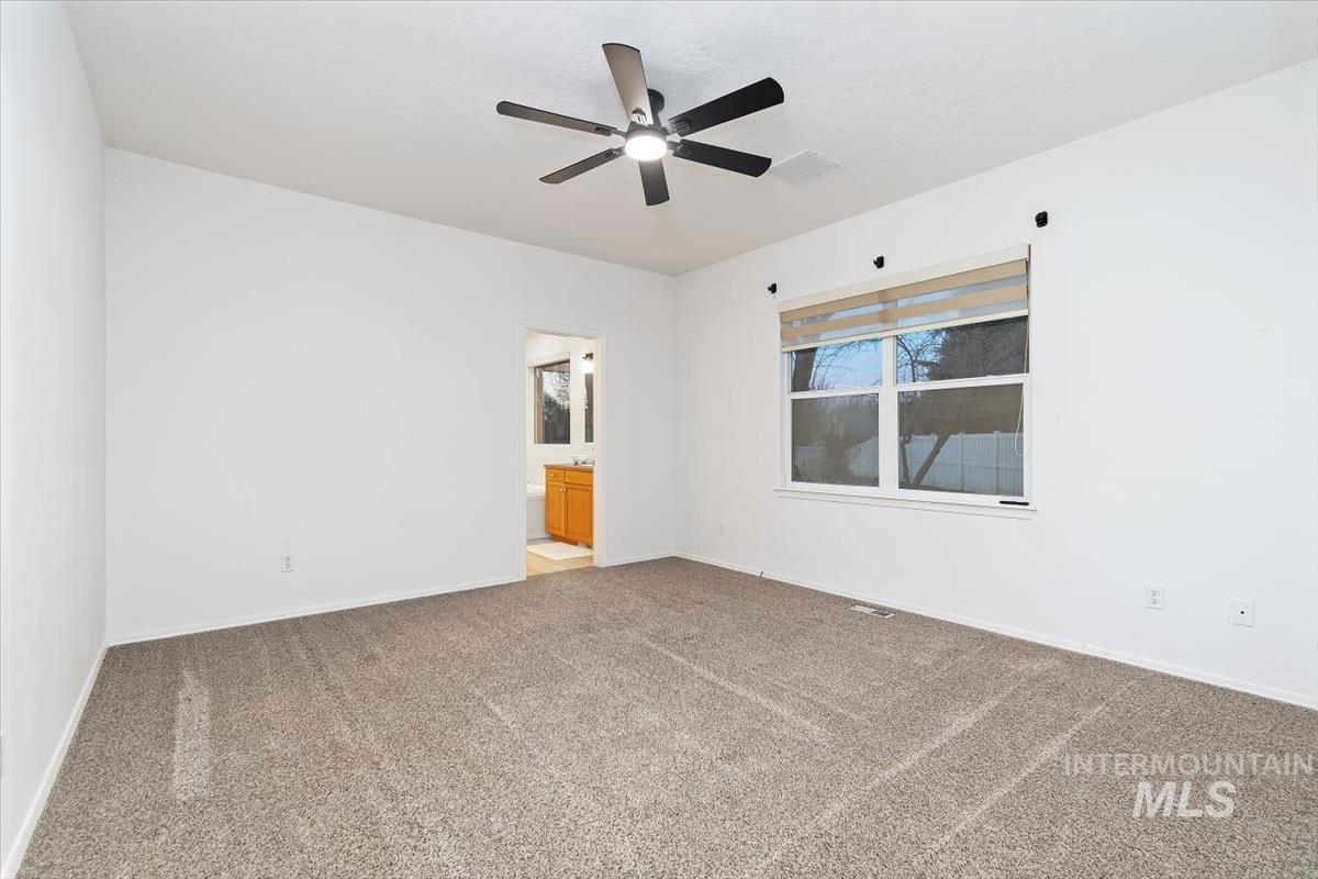 2213 E Celia Ct., Eagle, Idaho 83616, 3 Bedrooms, 3 Bathrooms, Residential For Sale, Price $539,900,MLS 98970778