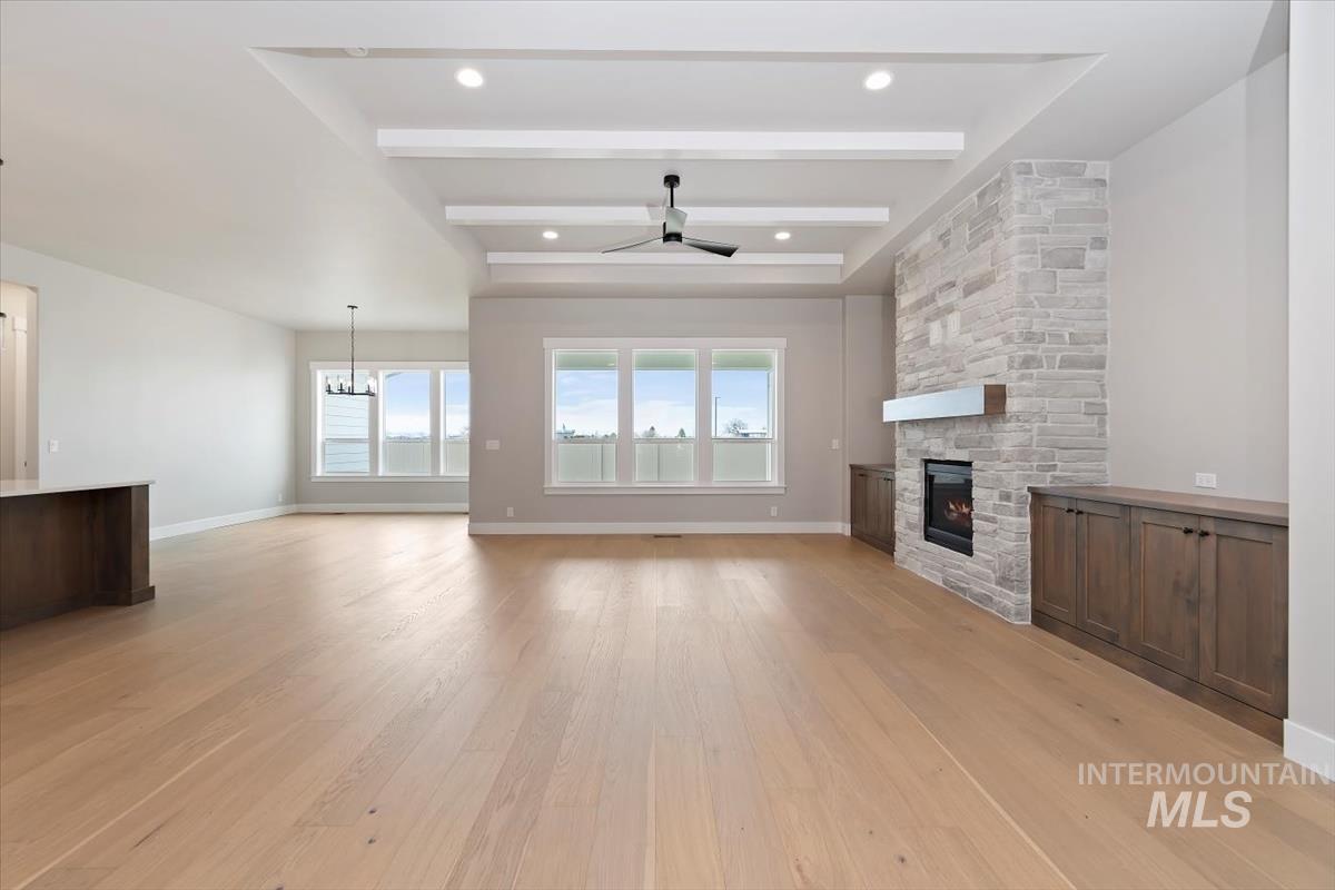 2109 N Rockdale Ave., Kuna, Idaho 83634, 4 Bedrooms, 3.5 Bathrooms, Residential For Sale, Price $884,880,MLS 98970781