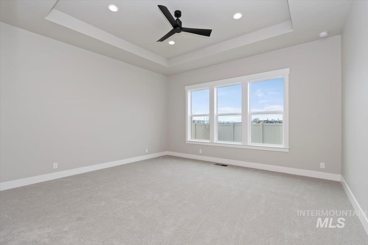 2109 N Rockdale Ave., Kuna, Idaho 83634, 4 Bedrooms, 3.5 Bathrooms, Residential For Sale, Price $879,880, 98970781