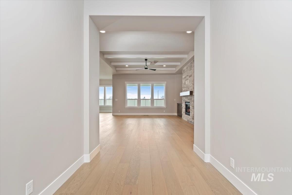 2109 N Rockdale Ave., Kuna, Idaho 83634, 4 Bedrooms, 3.5 Bathrooms, Residential For Sale, Price $879,880, 98970781