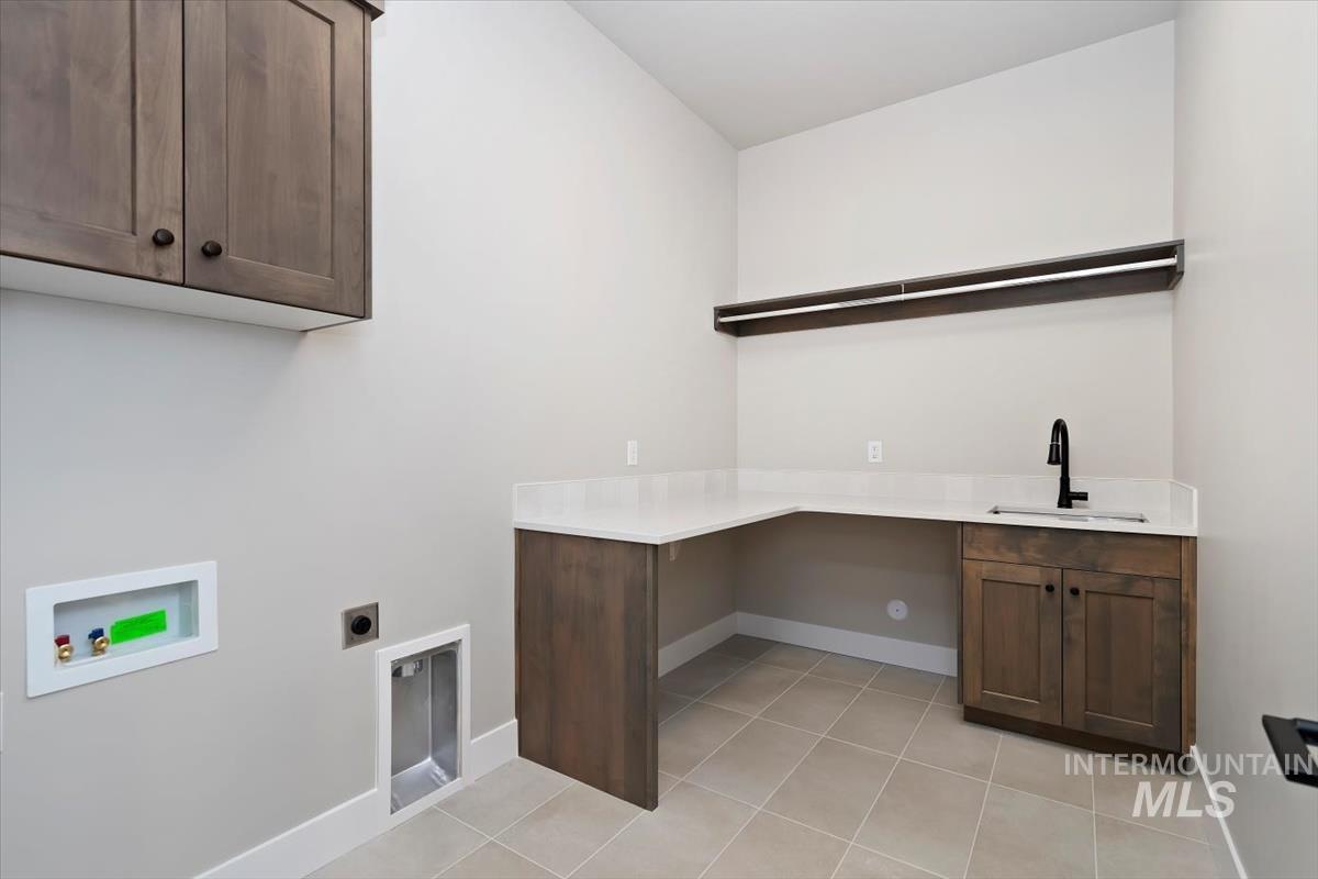 2109 N Rockdale Ave., Kuna, Idaho 83634, 4 Bedrooms, 3.5 Bathrooms, Residential For Sale, Price $884,880,MLS 98970781