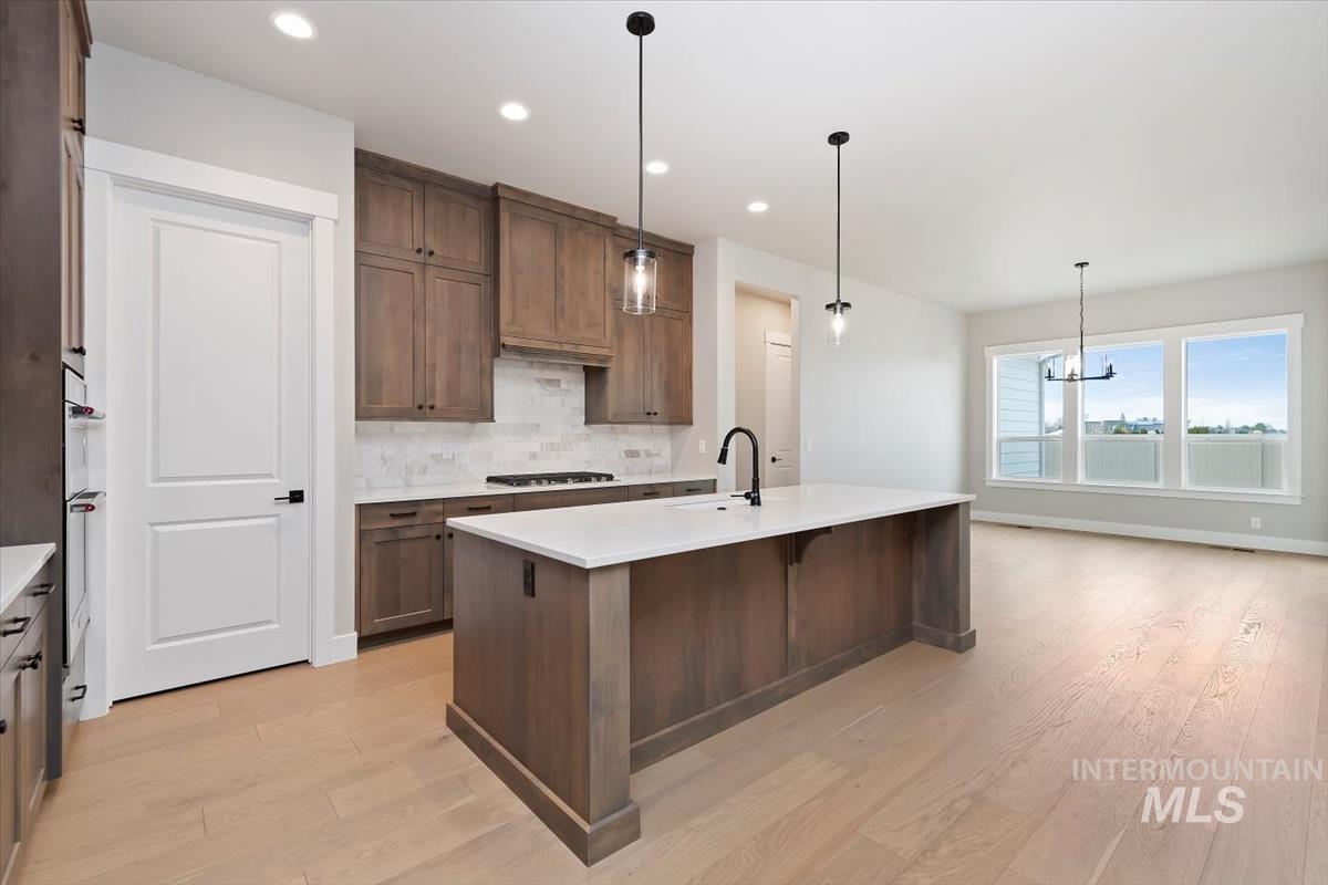 2109 N Rockdale Ave., Kuna, Idaho 83634, 4 Bedrooms, 3.5 Bathrooms, Residential For Sale, Price $884,880,MLS 98970781