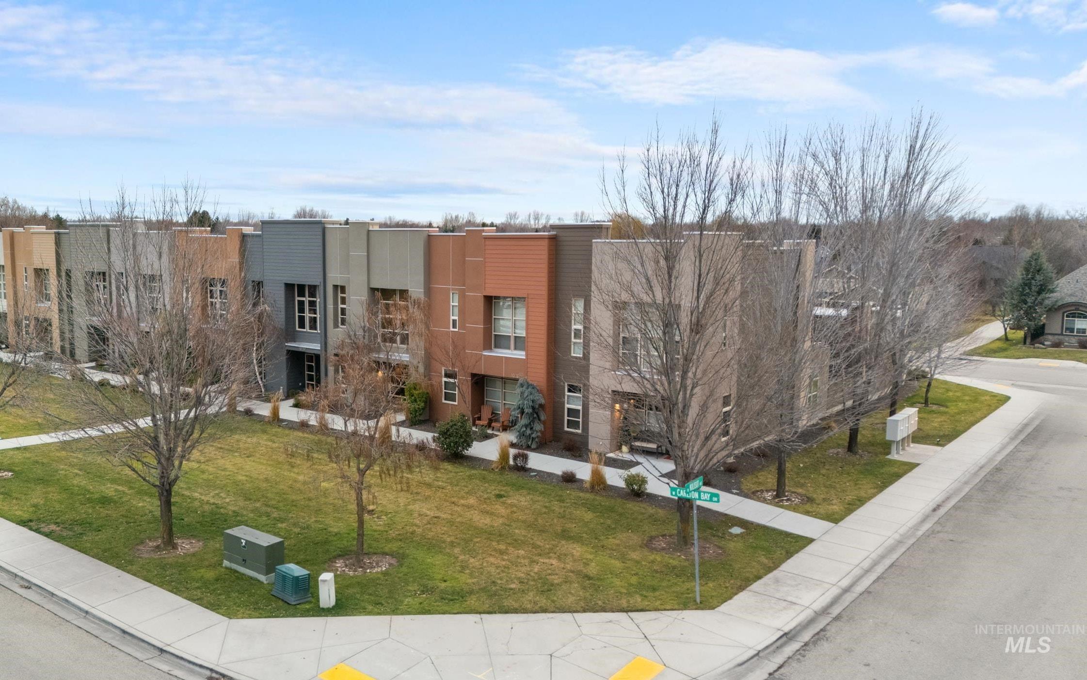 View of apartment building / complex