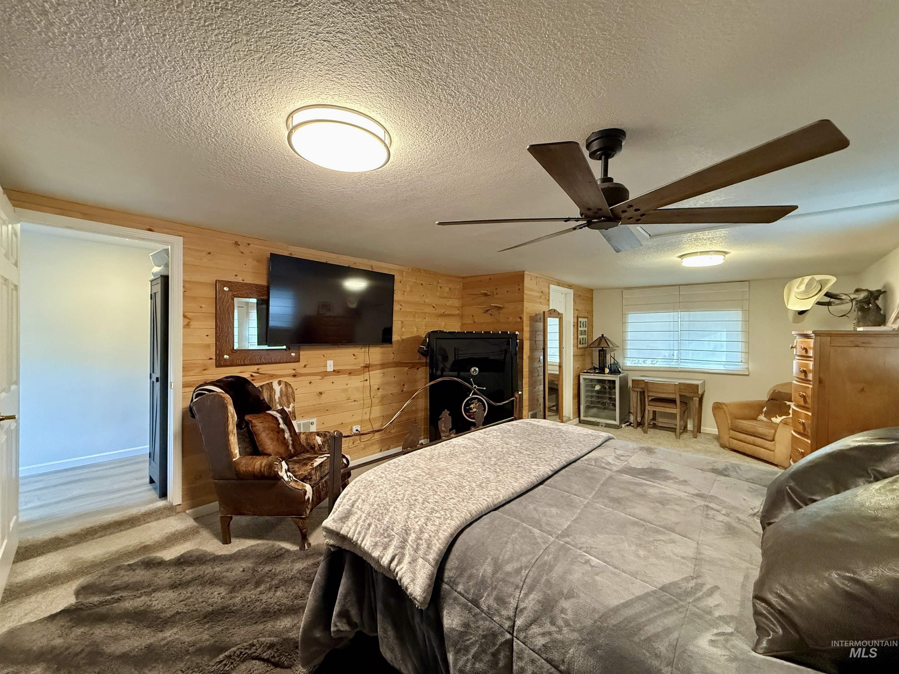 902 S Idaho Avenue, Grangeville, Idaho 83530, 3 Bedrooms, 1.5 Bathrooms, Residential For Sale, Price $360,000, 98970788