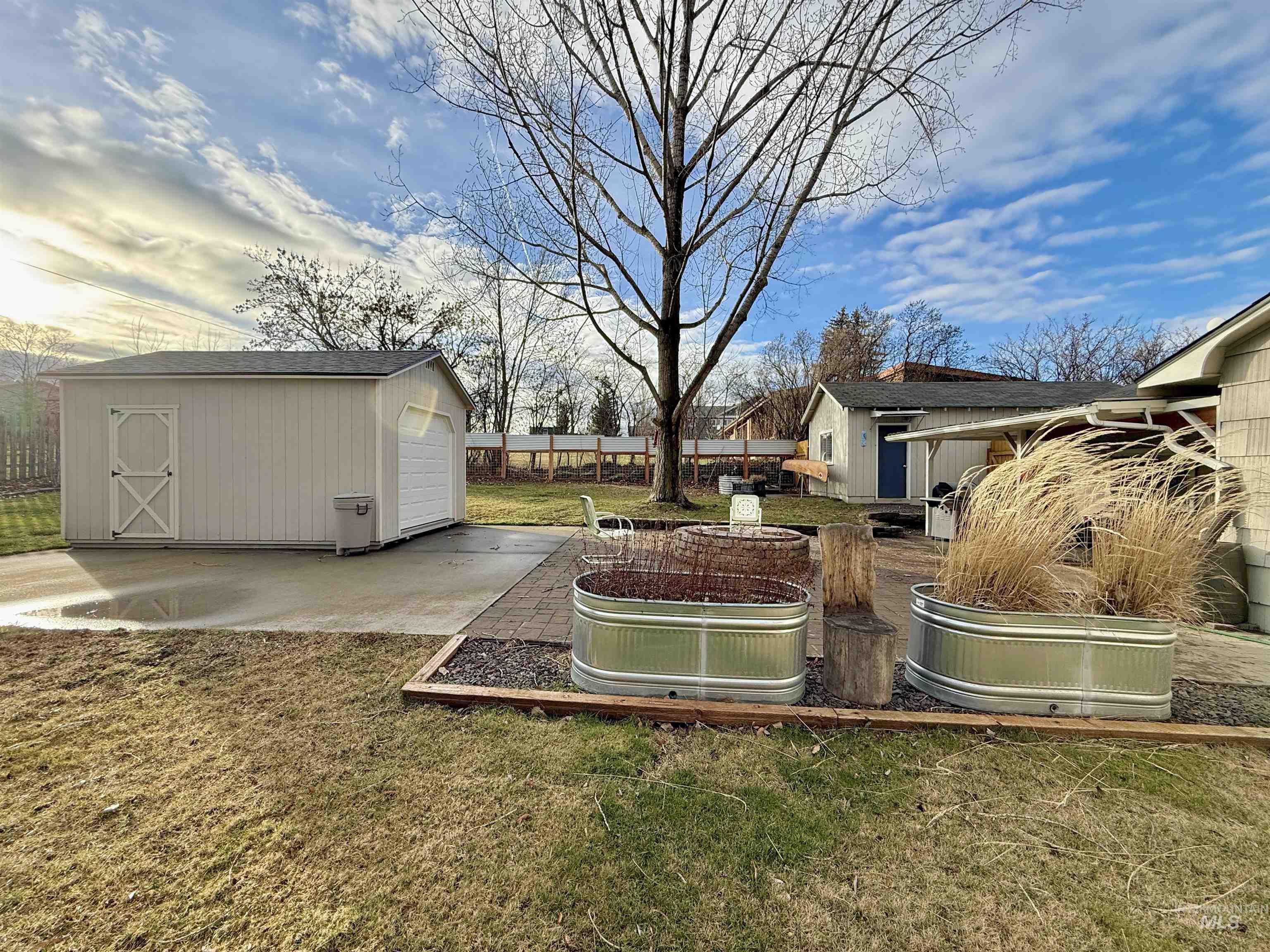 902 S Idaho Avenue, Grangeville, Idaho 83530, 3 Bedrooms, 1.5 Bathrooms, Residential For Sale, Price $360,000, 98970788