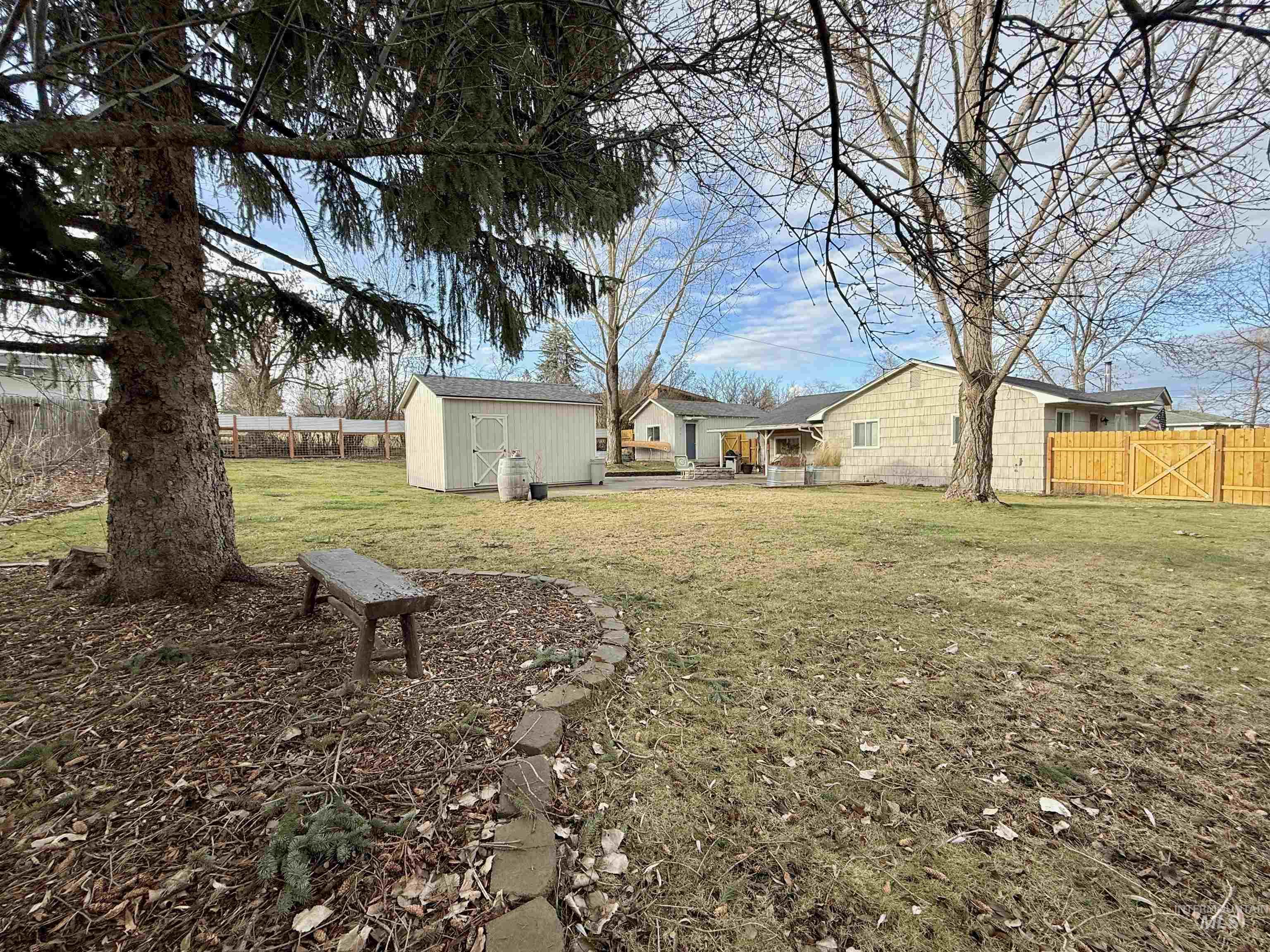 902 S Idaho Avenue, Grangeville, Idaho 83530, 3 Bedrooms, 1.5 Bathrooms, Residential For Sale, Price $360,000, 98970788