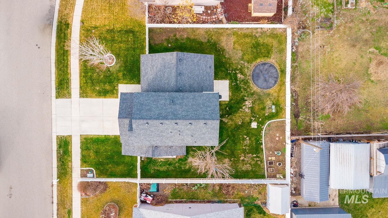 2150 Bishop Ave, Fruitland, Idaho 83619, 3 Bedrooms, 2.5 Bathrooms, Residential For Sale, Price $364,999,MLS 98970790