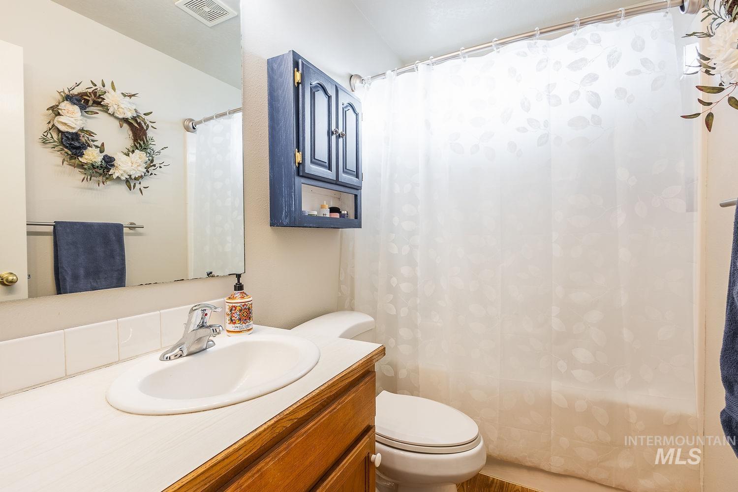 2150 Bishop Ave, Fruitland, Idaho 83619, 3 Bedrooms, 2.5 Bathrooms, Residential For Sale, Price $364,999,MLS 98970790